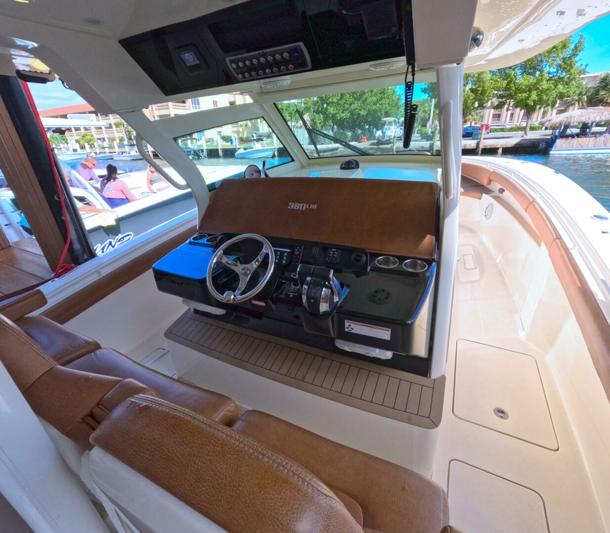 2018 Scout 380 LXF - Image 10