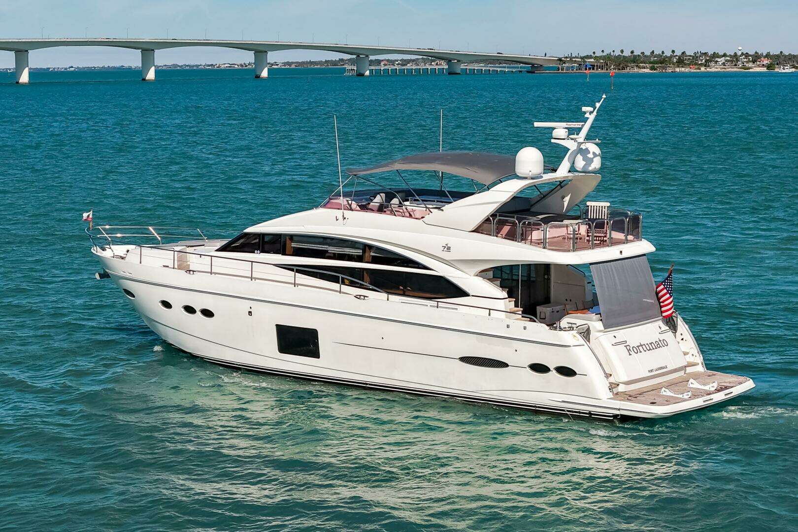 2014 Princess Y72 - Image 38
