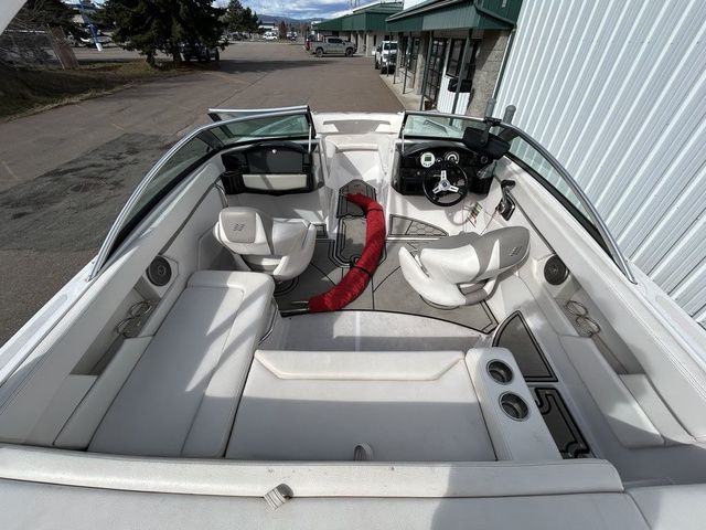 2019 Four Winns HD200 - 11
