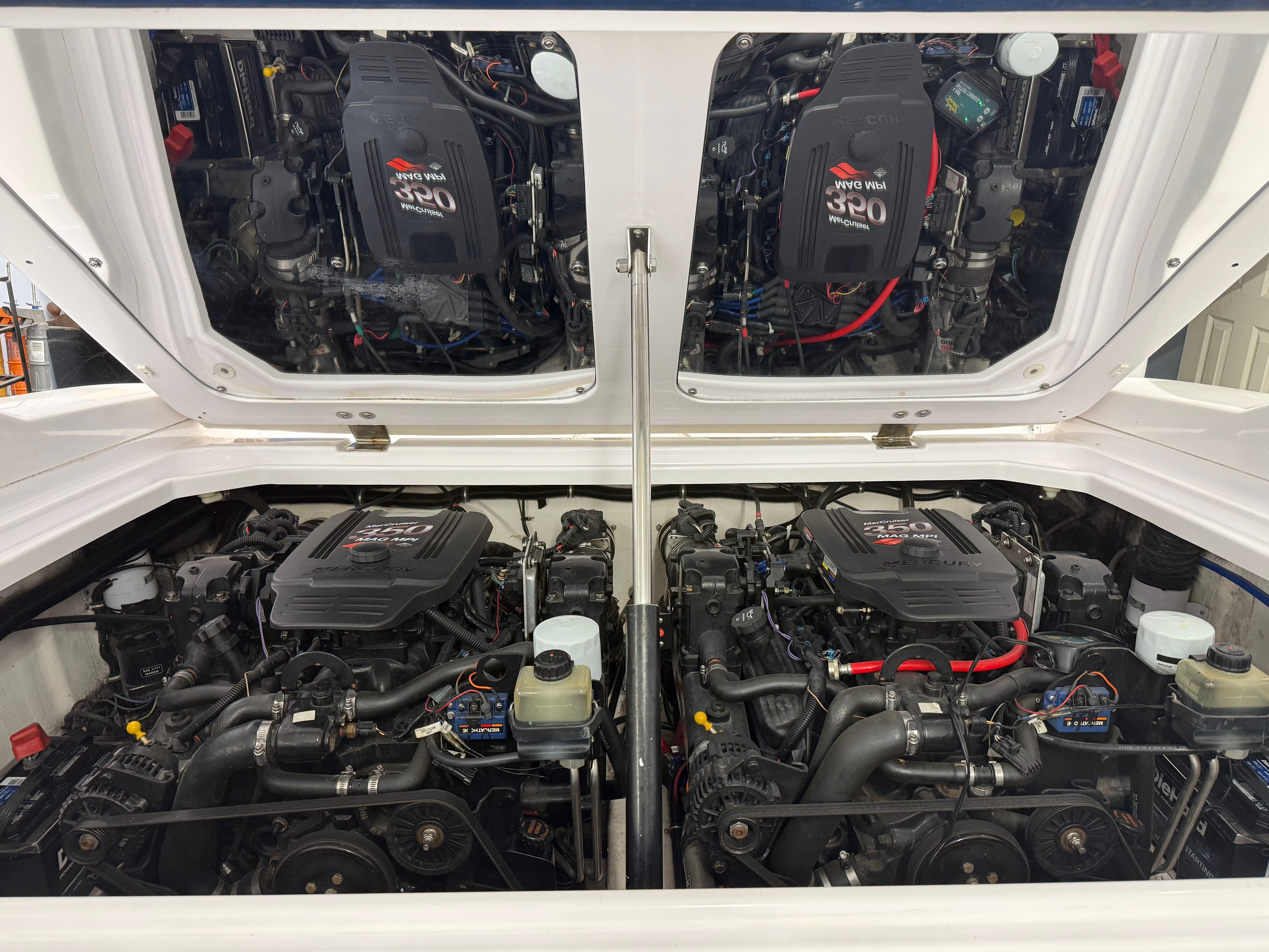 The 2003 Donzi 28 ZX features two powerful engines in the engine compartment.