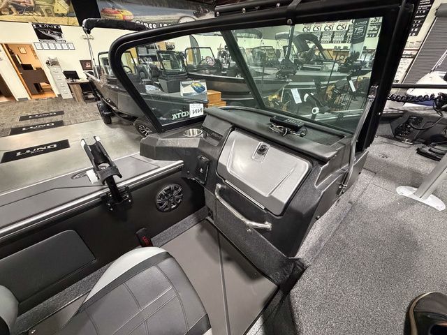 2026 Lund 1875 Pro-V Sport - 13