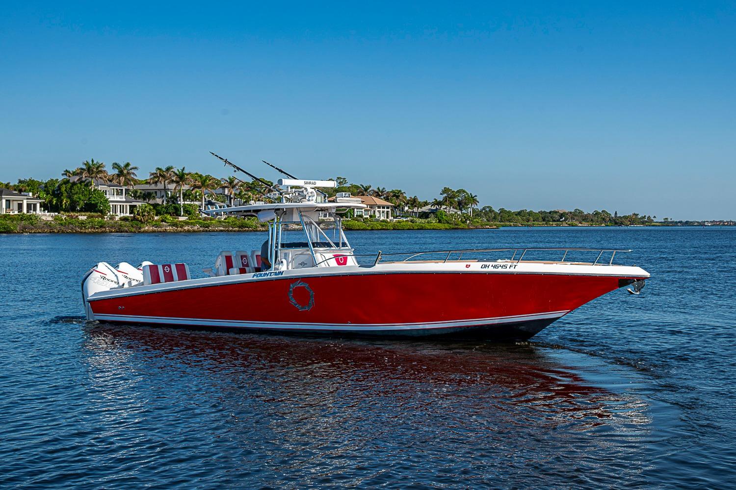 2009 Fountain 38 Center Console