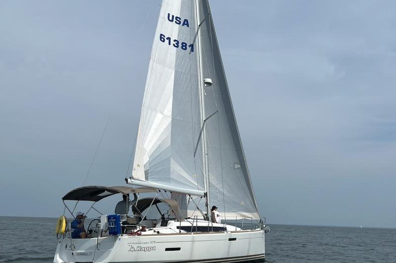 2014 Jeanneau Sun Odyssey 379