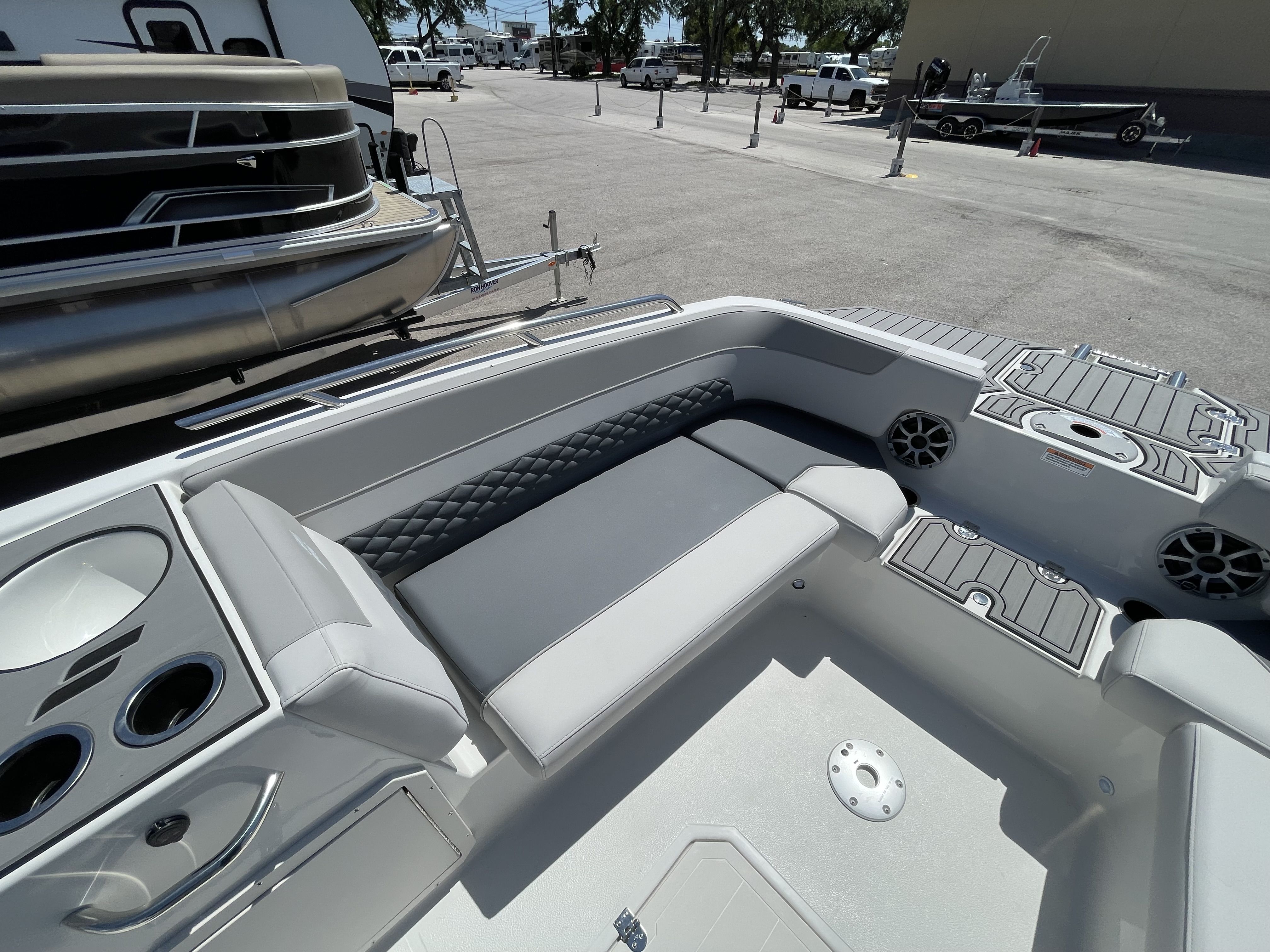 2025 Starcraft SVX OB - 17