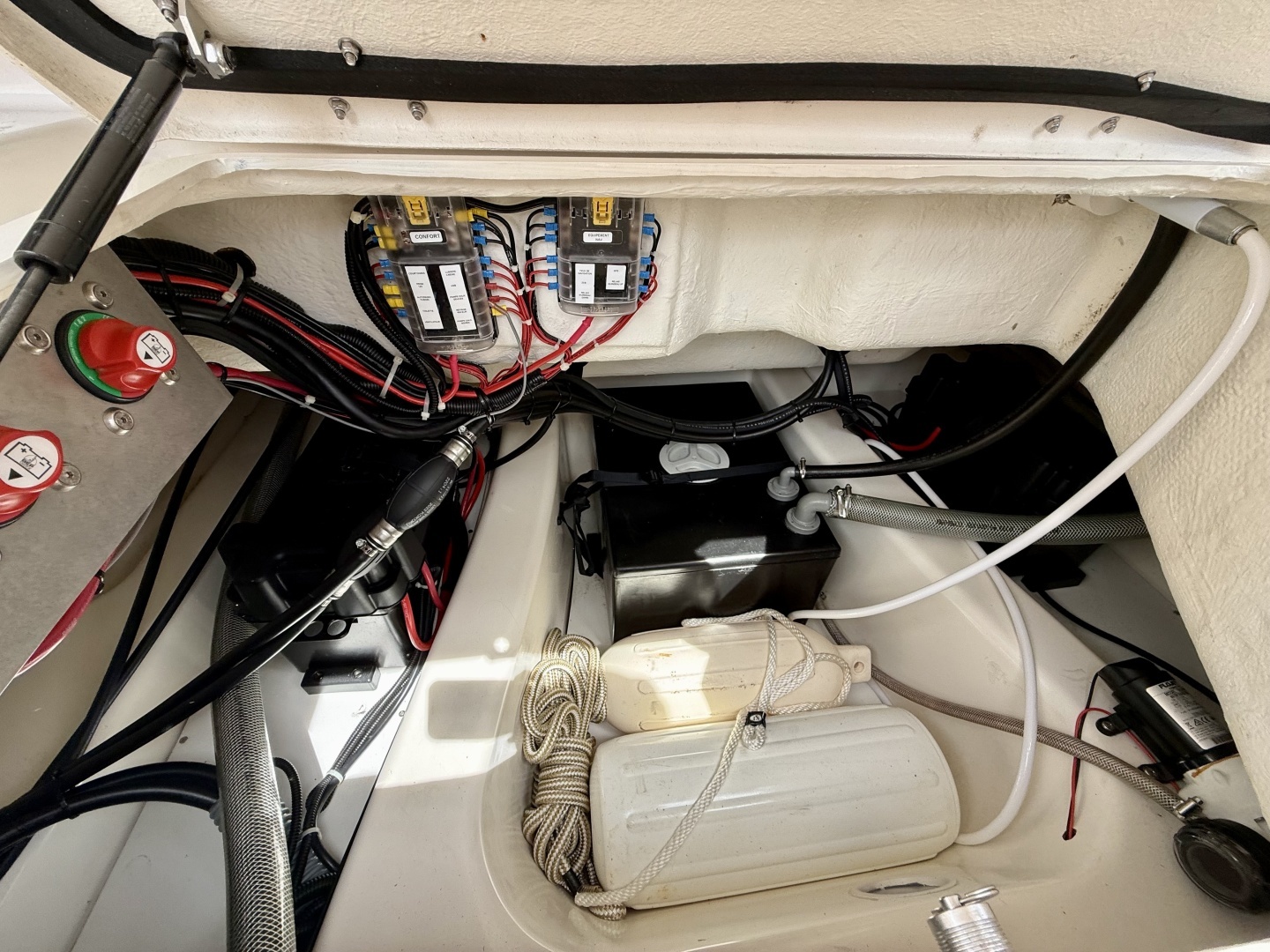 2024 Zodiac Medline 9 - Image 38