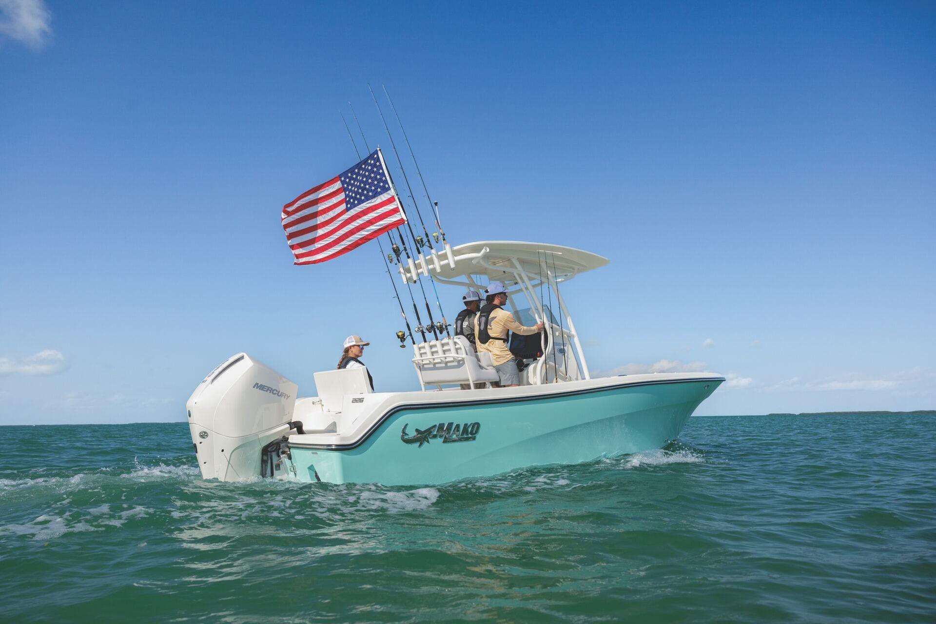 2026 Mako 226 Center Console - 56