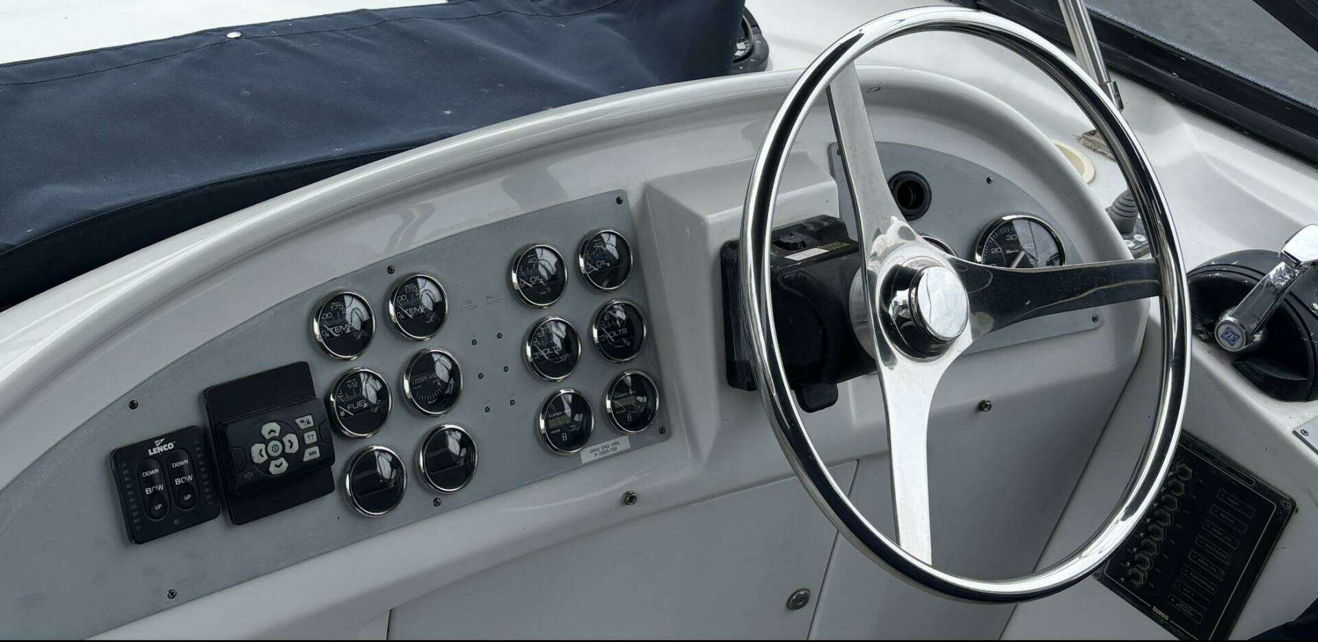 2007 Bluewater 5200 - Image 11