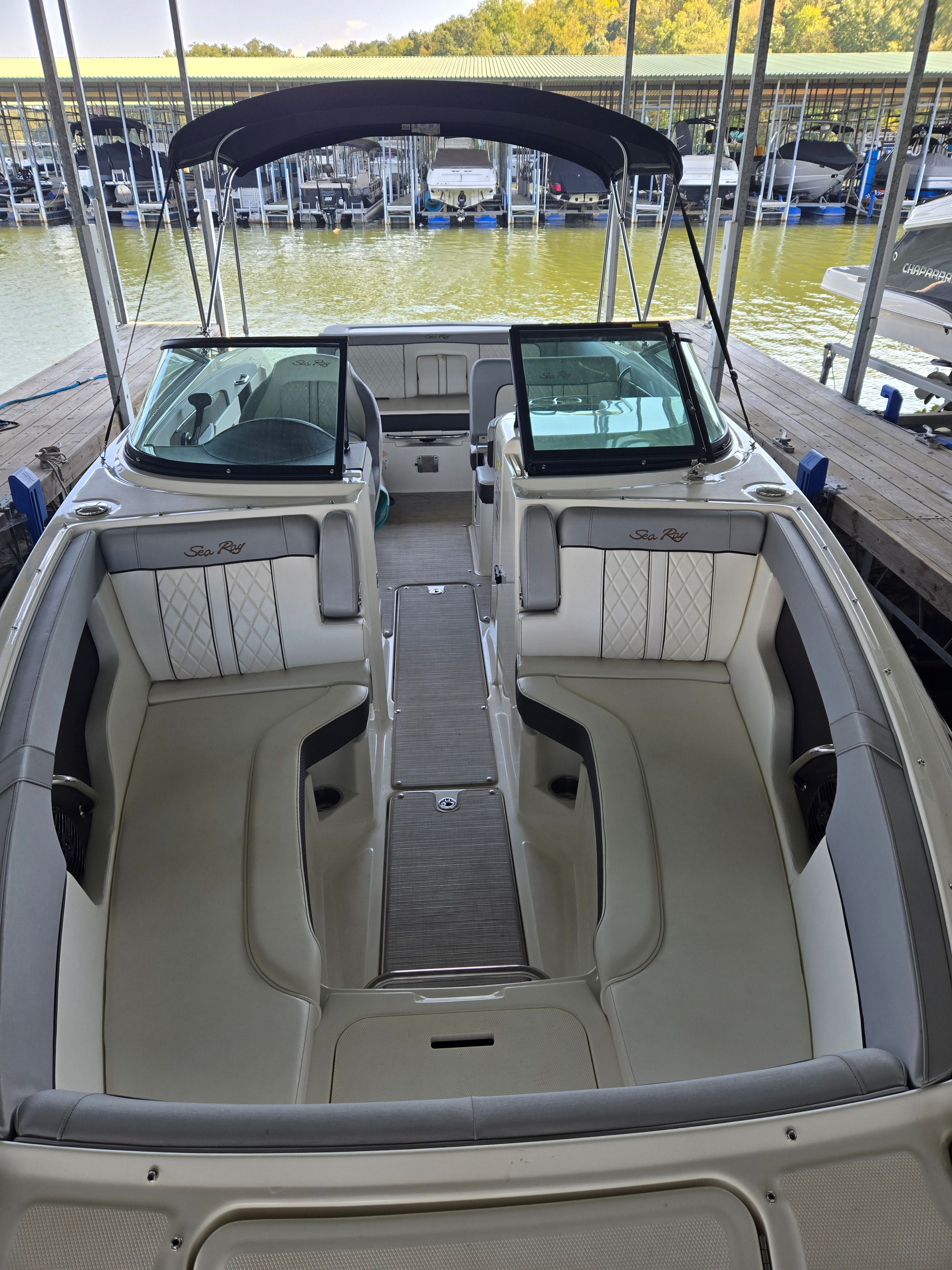 2017 Sea Ray SDX 240 - 12