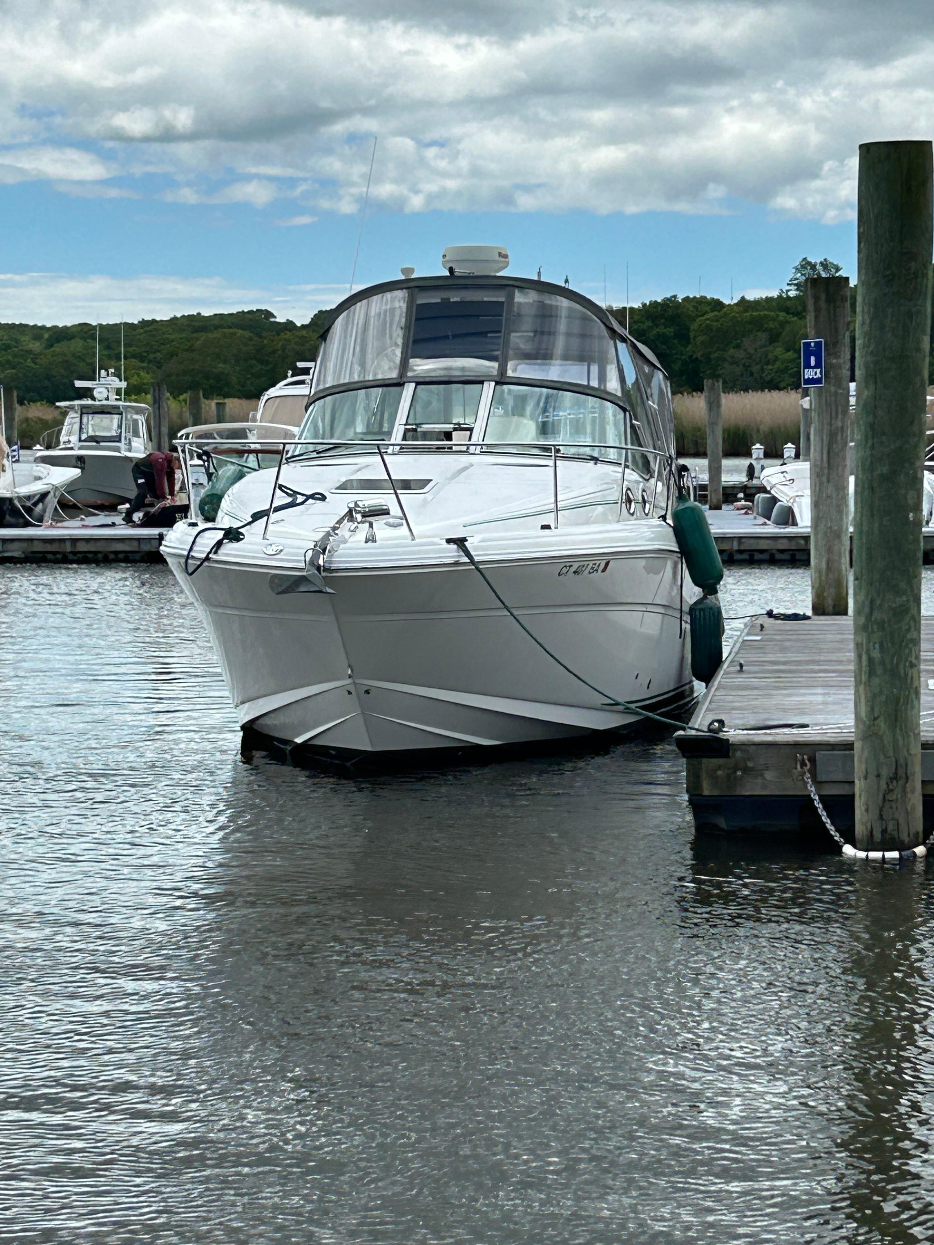 2005 Sea Ray 300 Sundancer