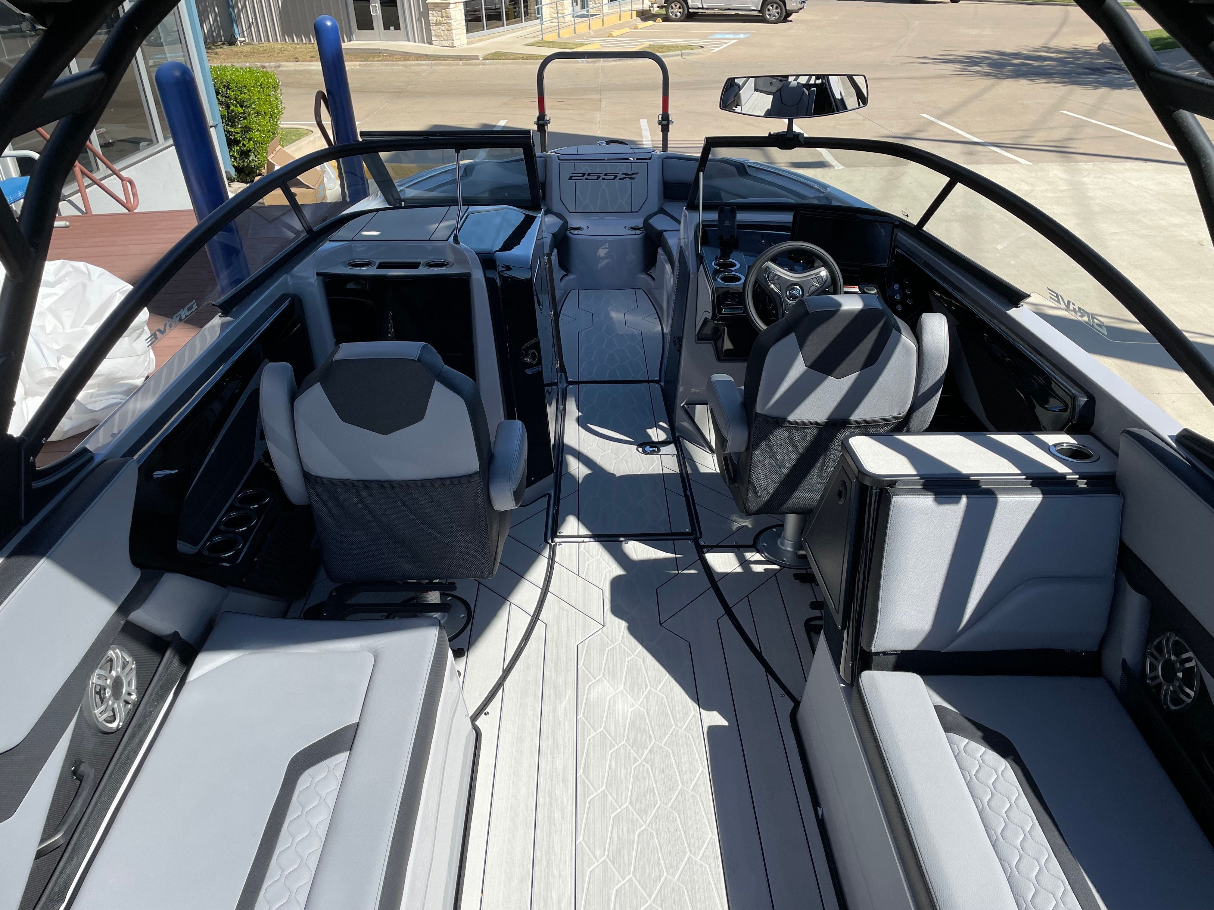 2026 YAMAHA 255 XD - Image 16