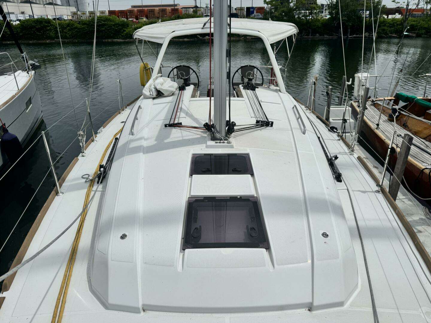 2023 Beneteau Oceanis 38.1 - Image 3