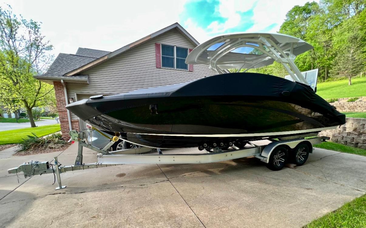 2022 Yamaha Boats 275SD - 23