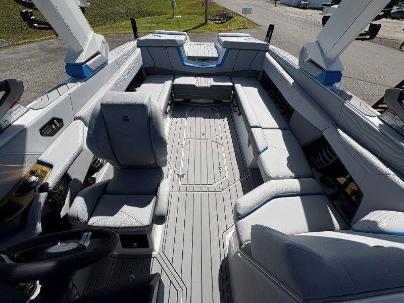2026 Nautique G25 - 81