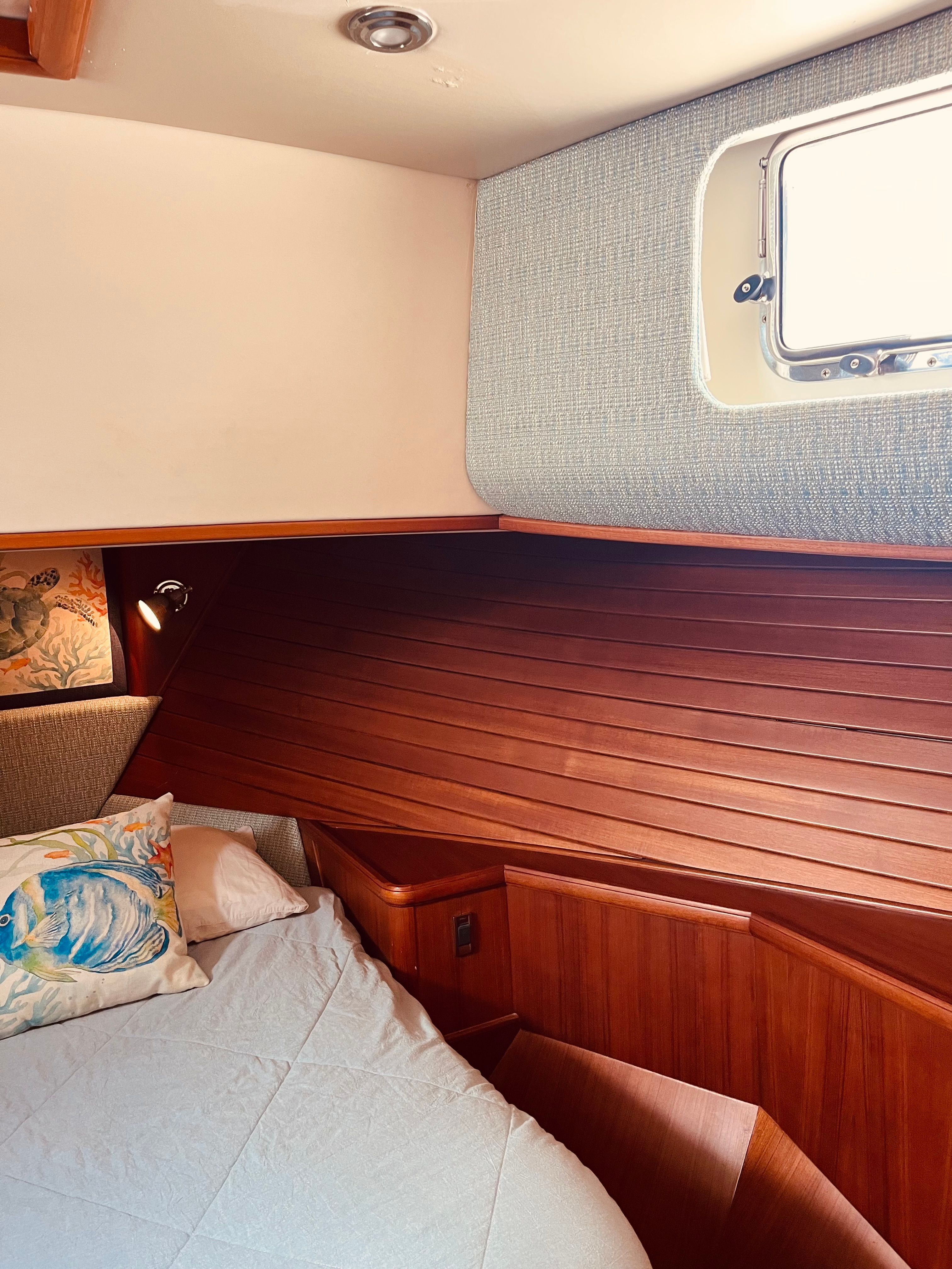2007 Grand Banks 47 Heritage CL - 42