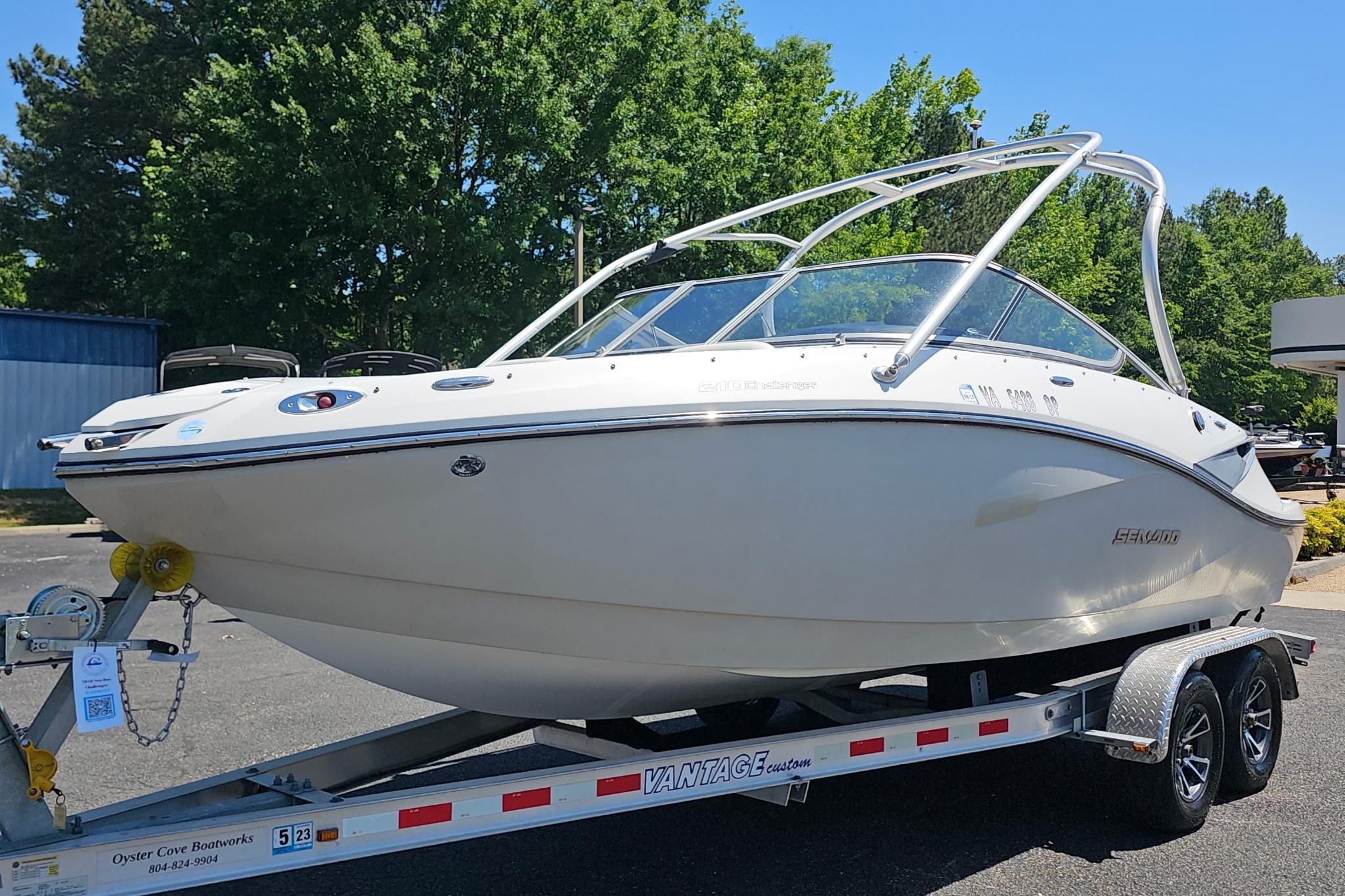 2010 Sea-Doo Sport Boats 210 Challenger SE