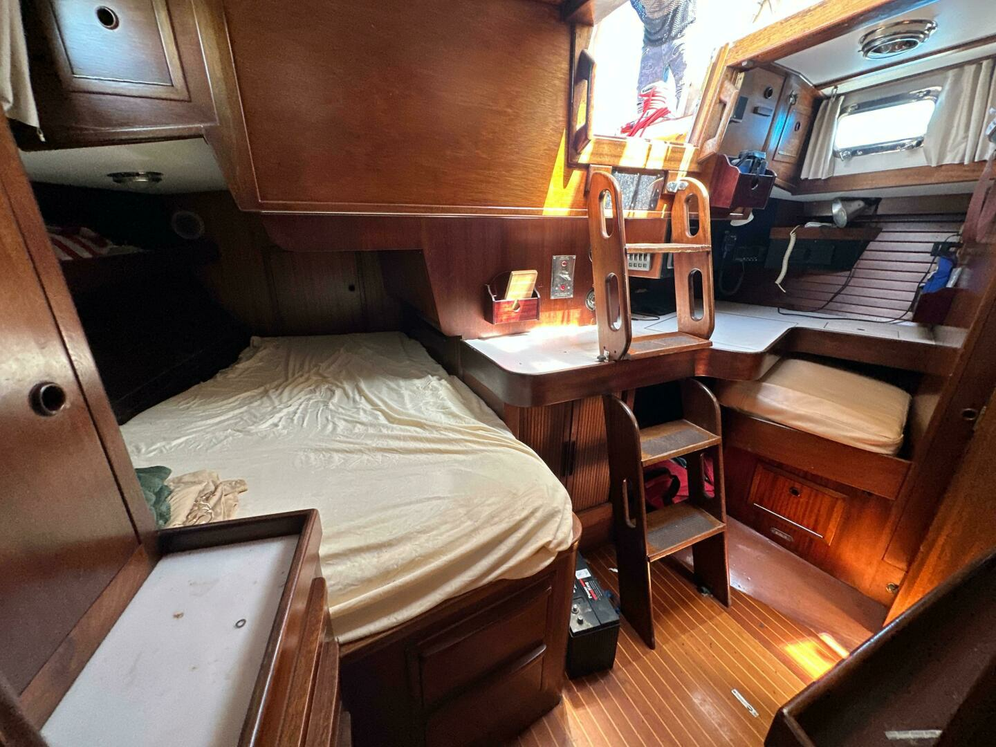 1988 Cambria 46 - Image 14