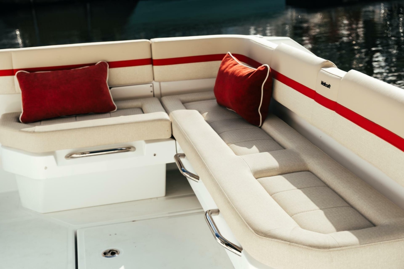 2027 Wellcraft 28 T-Top - Image 7