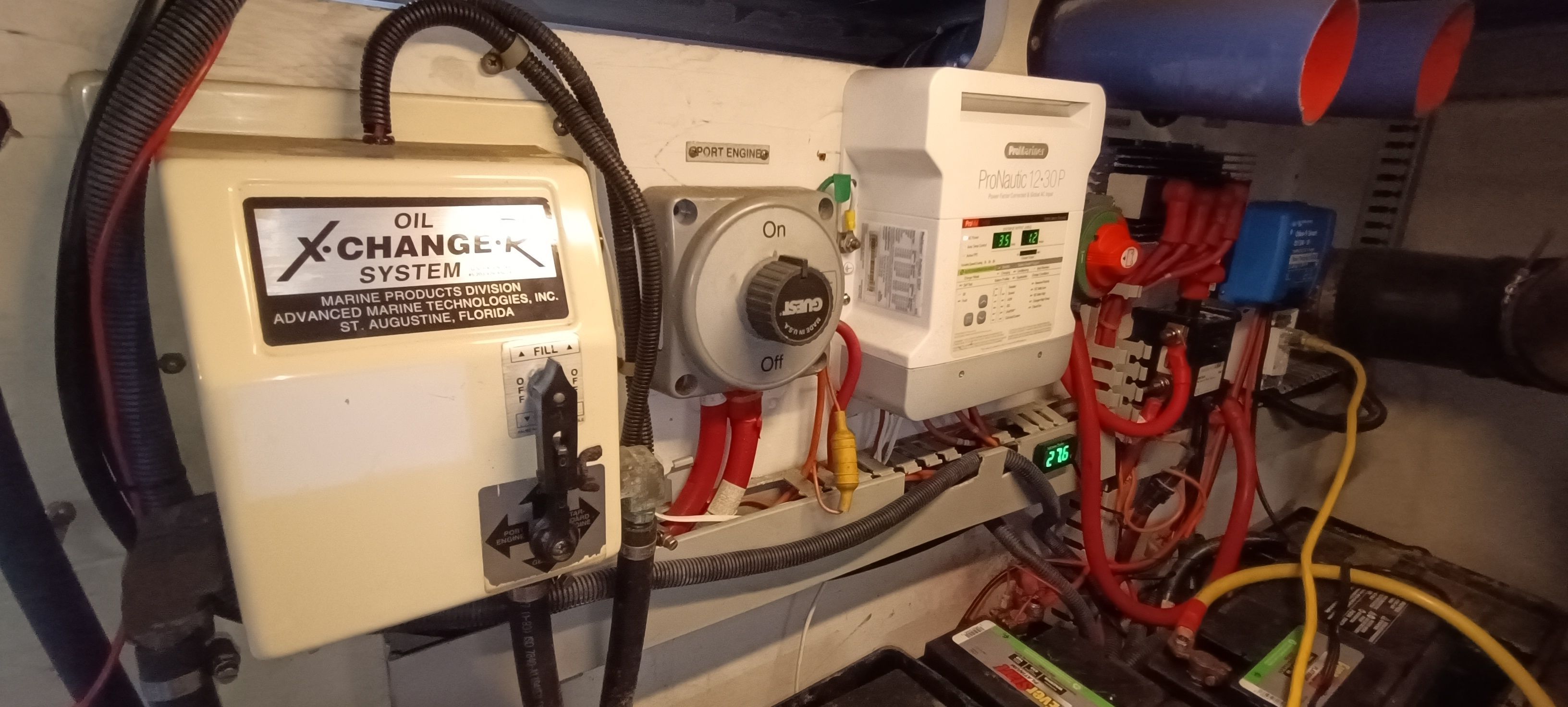2000 Carver 450 Voyager Pilothouse - 30