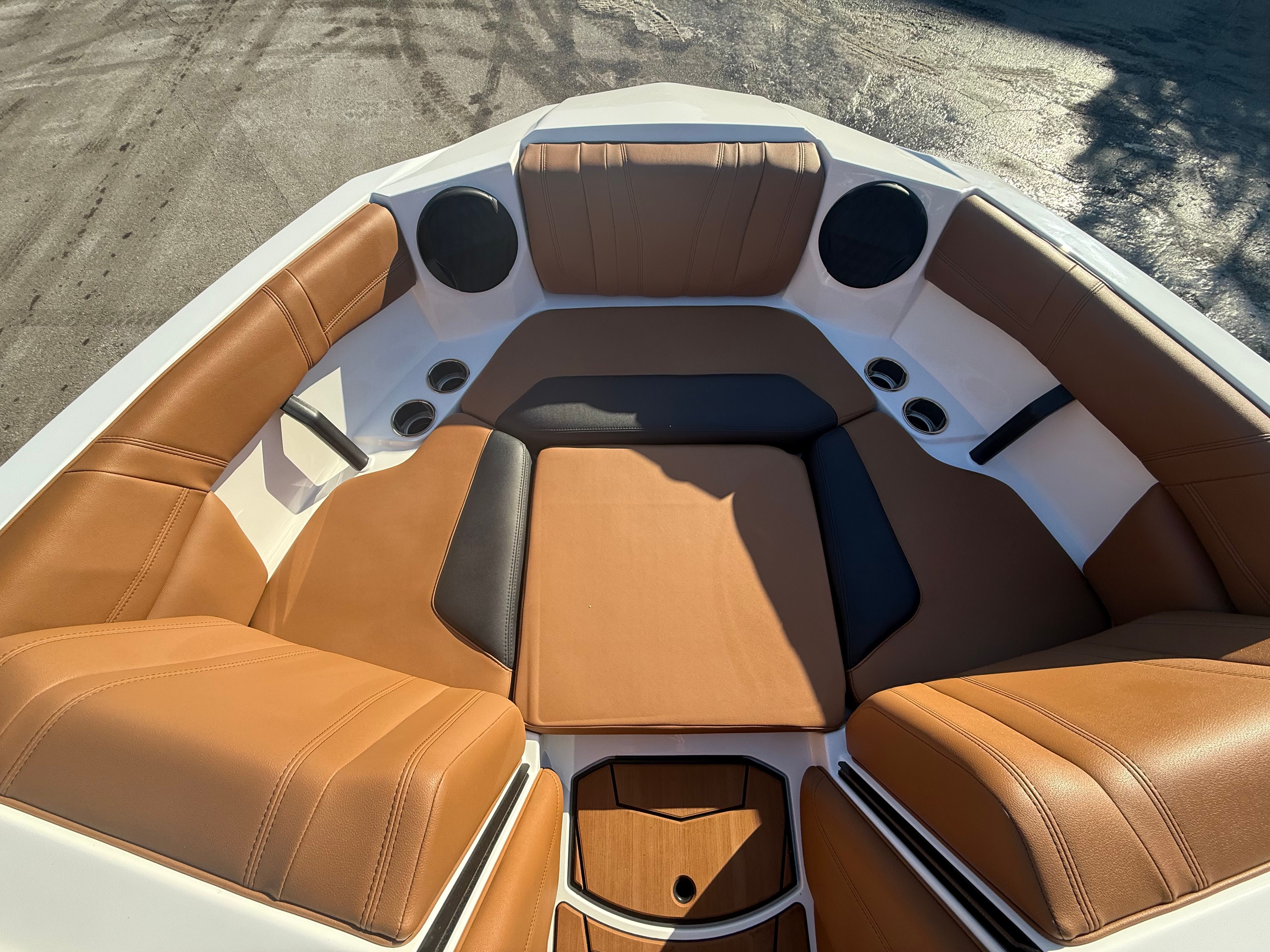 2026 Malibu Wakesetter 21 LX - 36