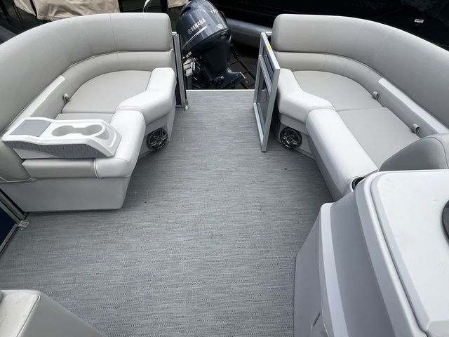 2026 Godfrey Marine Xperience 1680 CX - 16