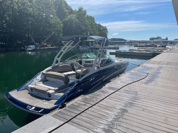 2019 Crownline Eclipse E255
