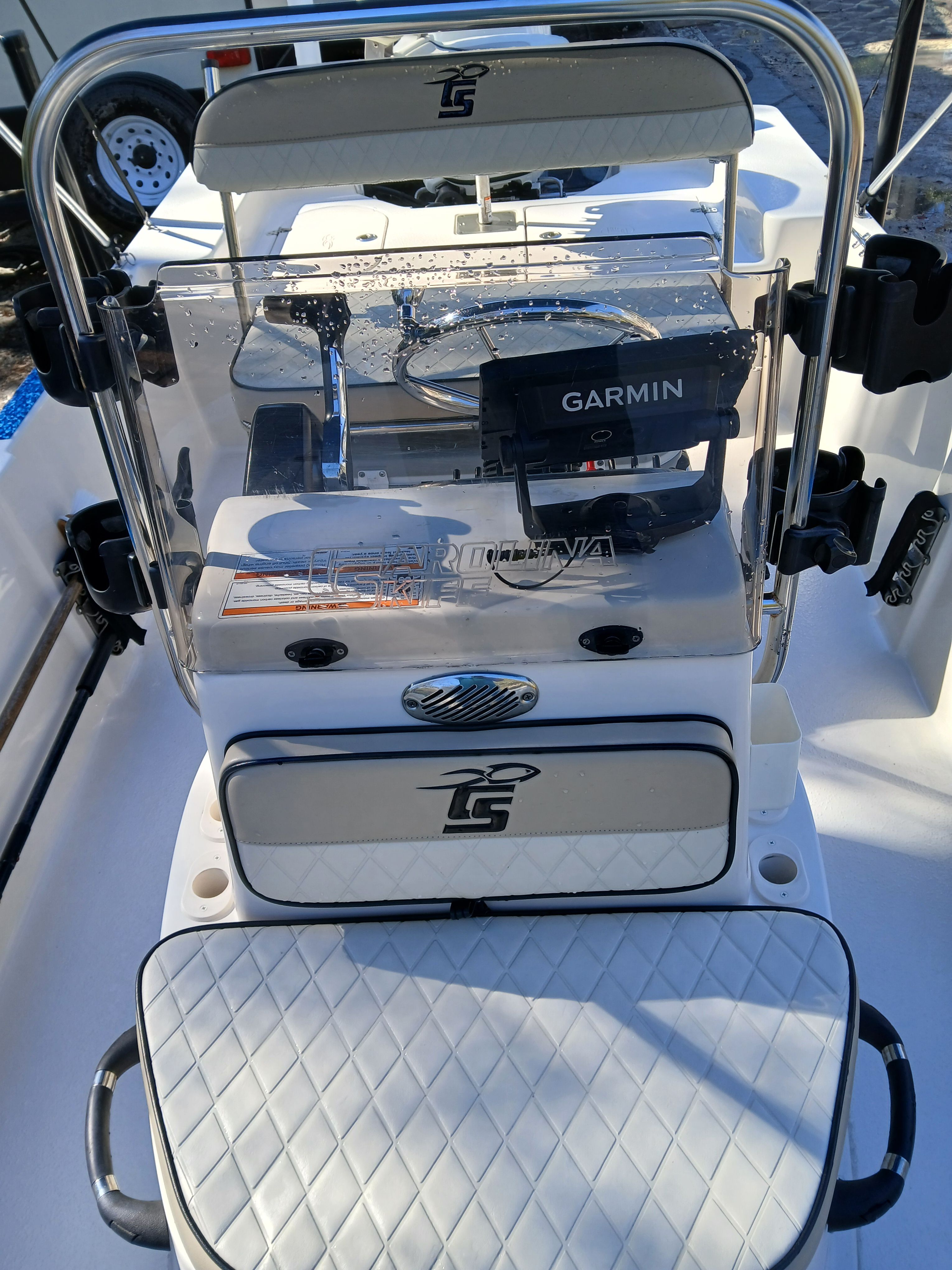 2023 Carolina Skiff 192 JLS with Garmin navigation system.