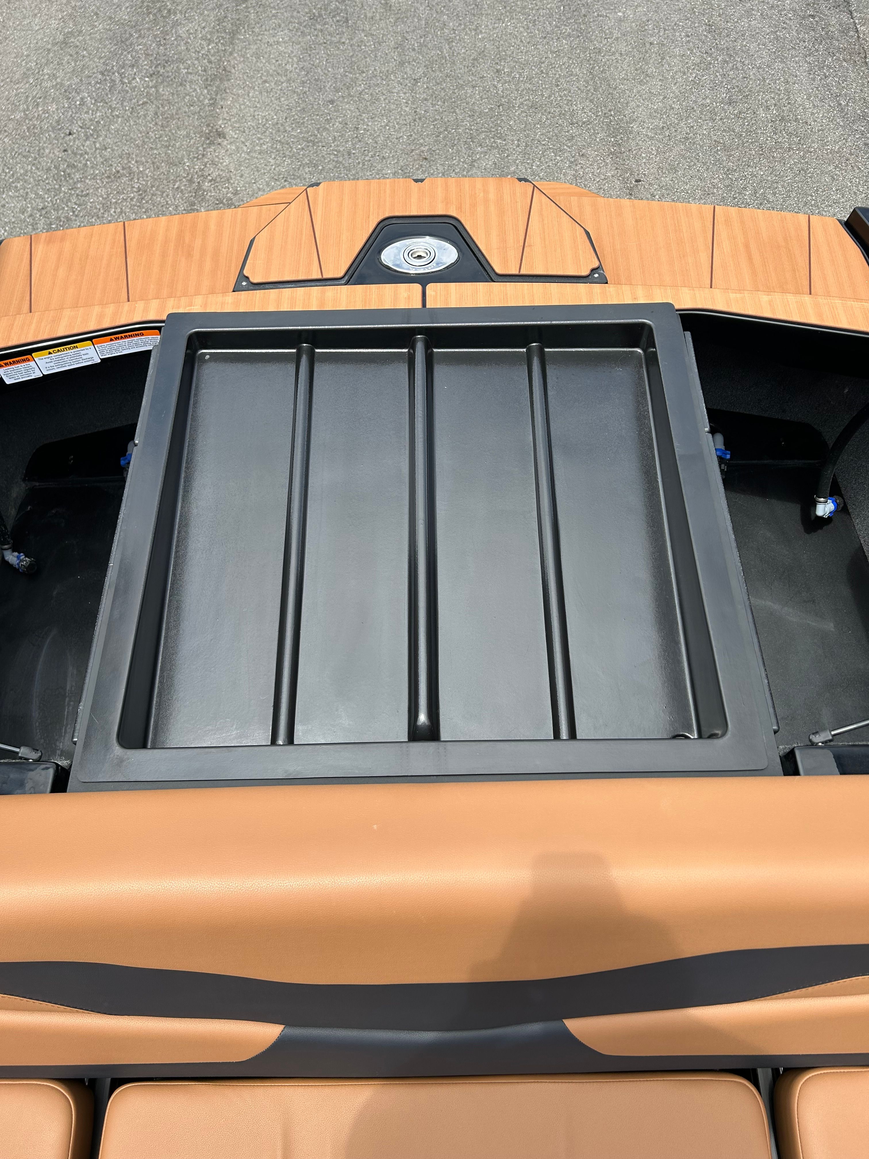 2026 Axis T235 - 17
