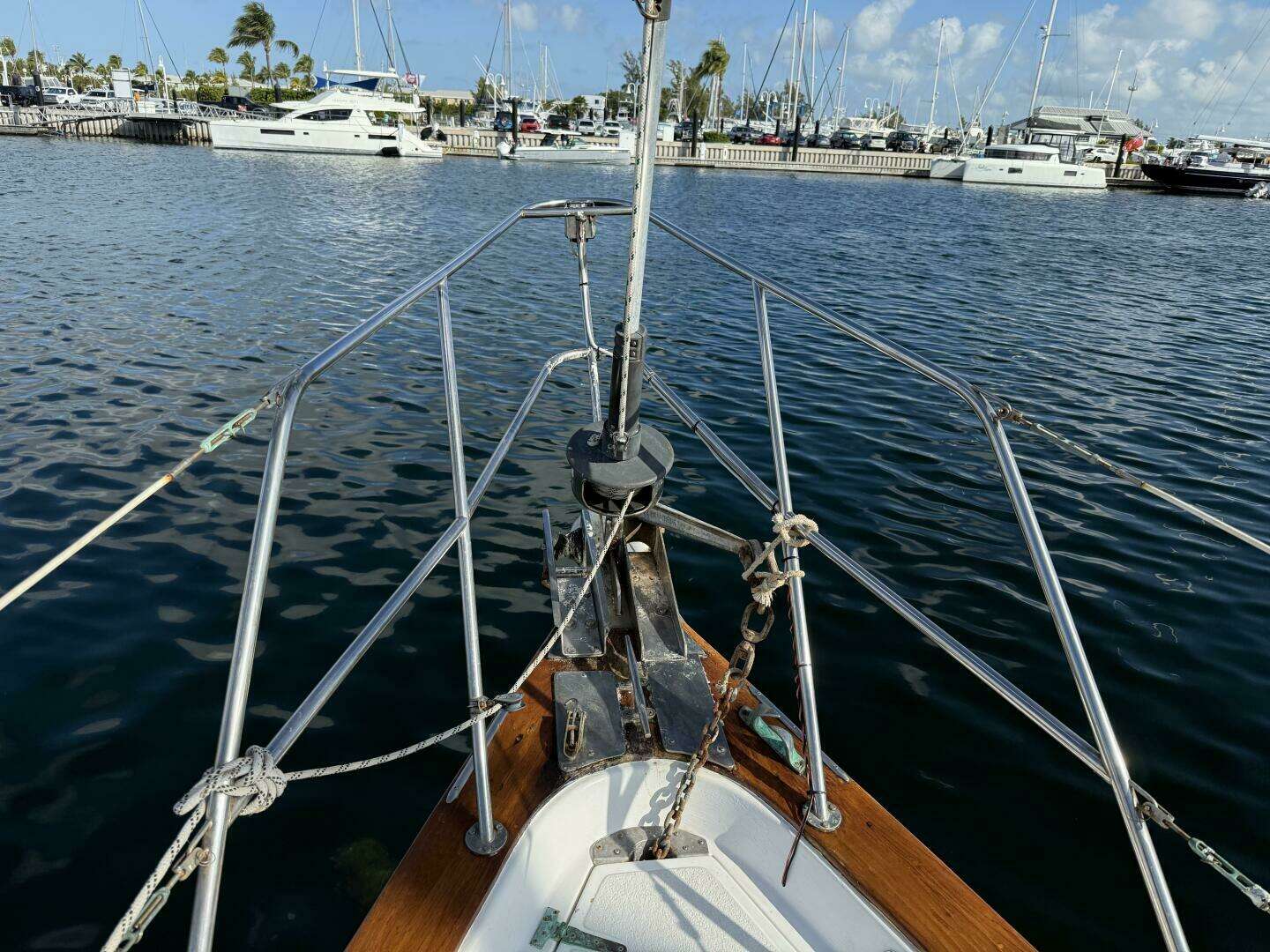1985 Endeavour 42 - Image 15