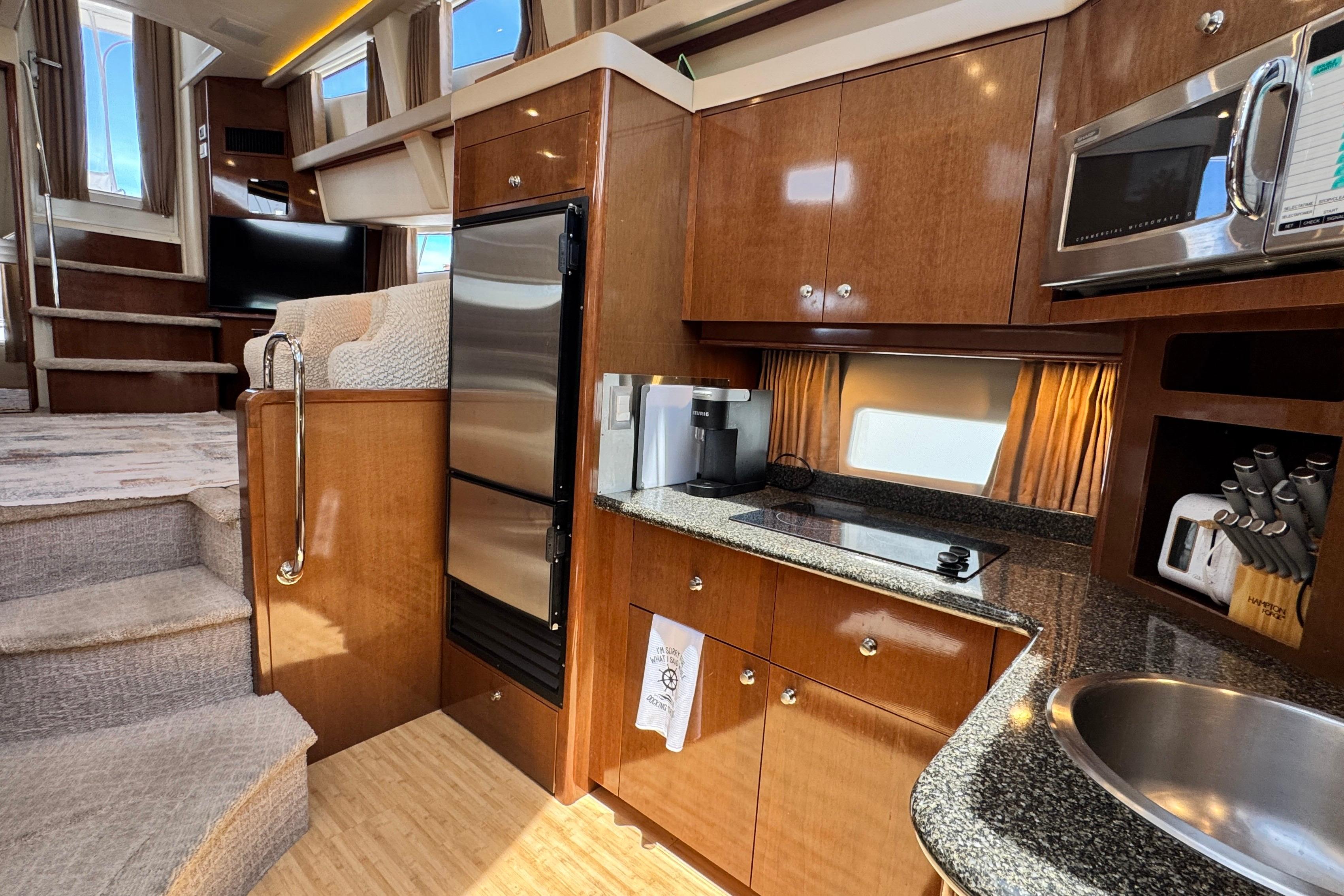 2007 Carver 47 Motor Yacht Galley with Modern Amenities