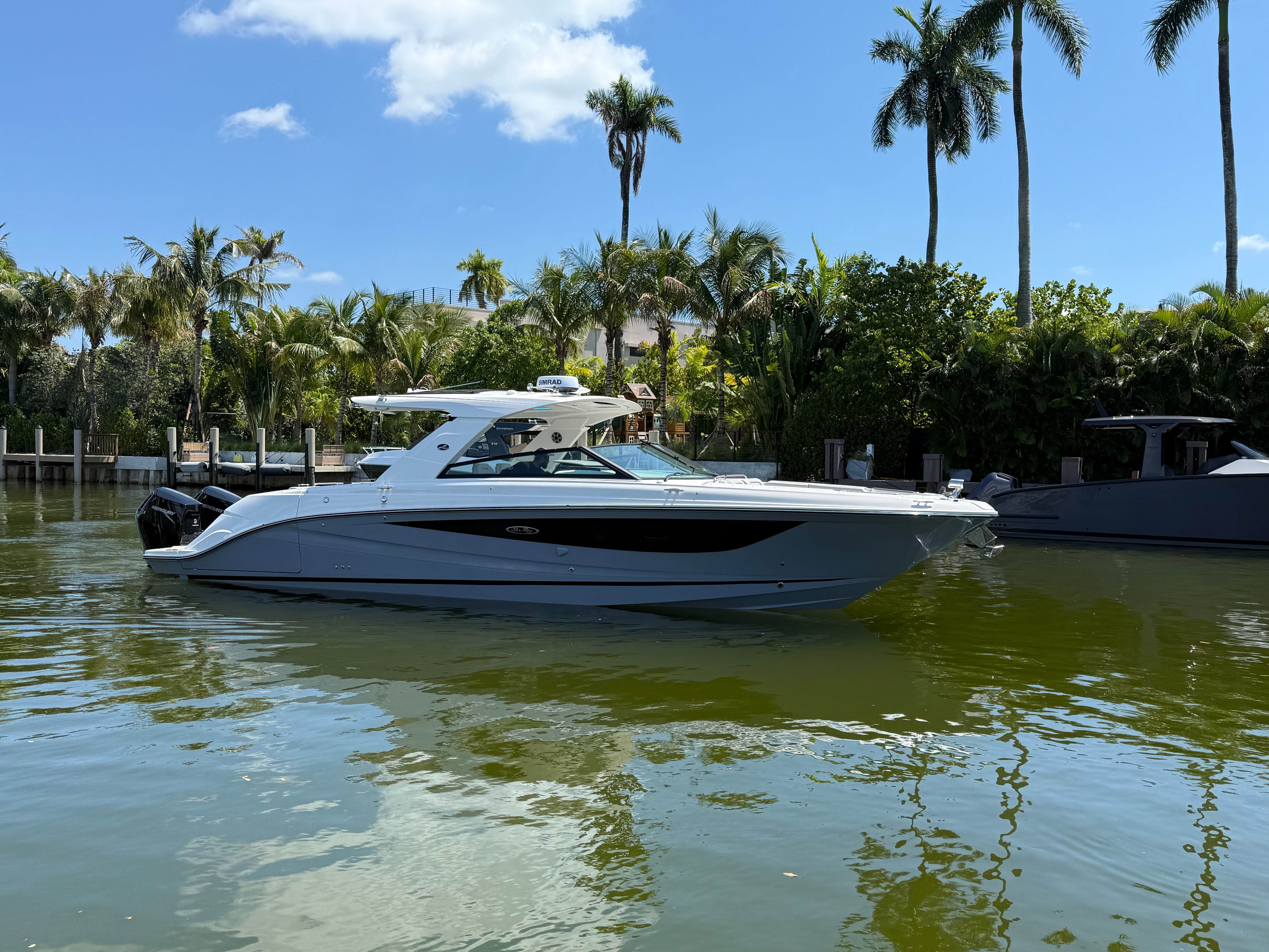 2026 Sea Ray SLX 400 Outboard