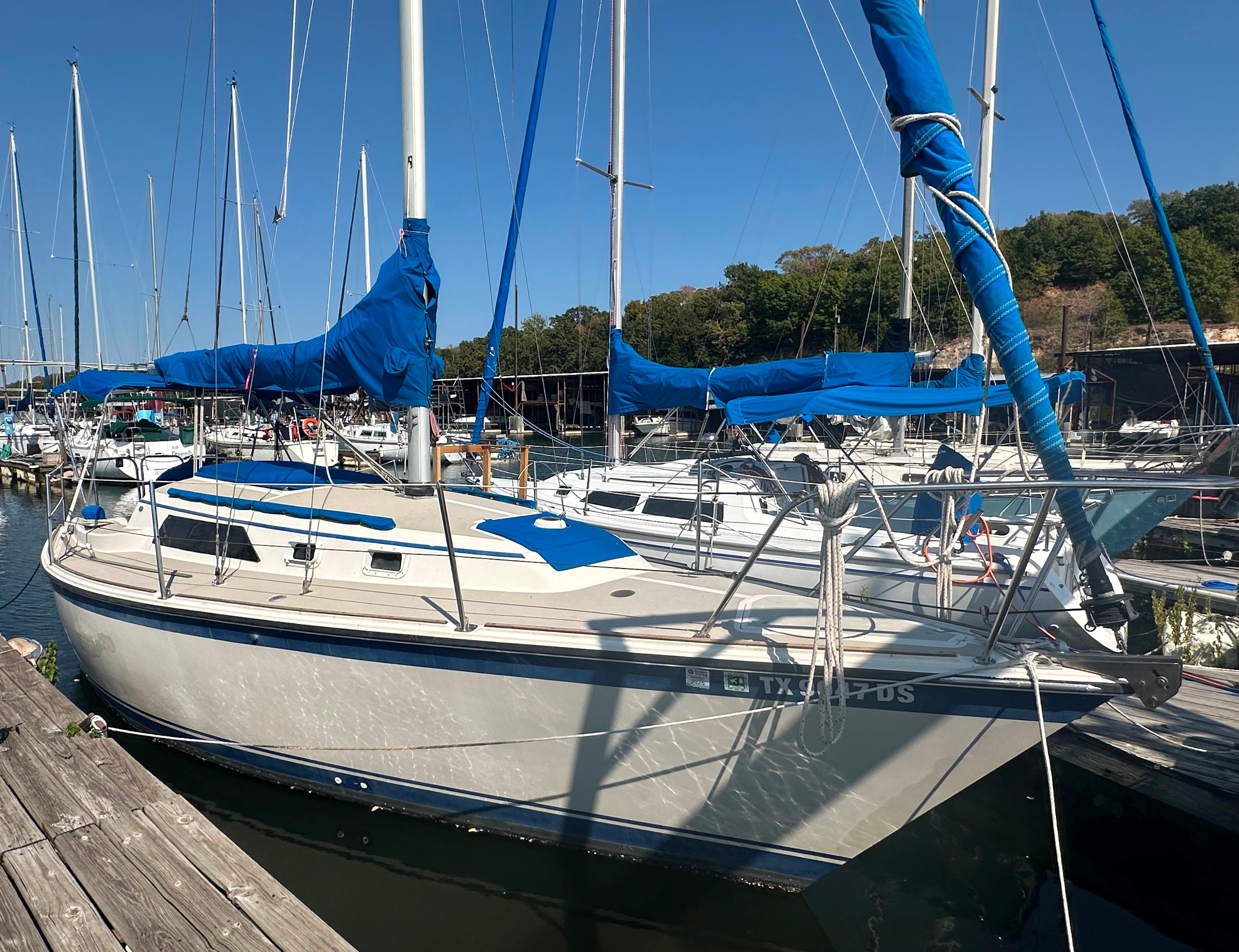 1983 O'Day 28