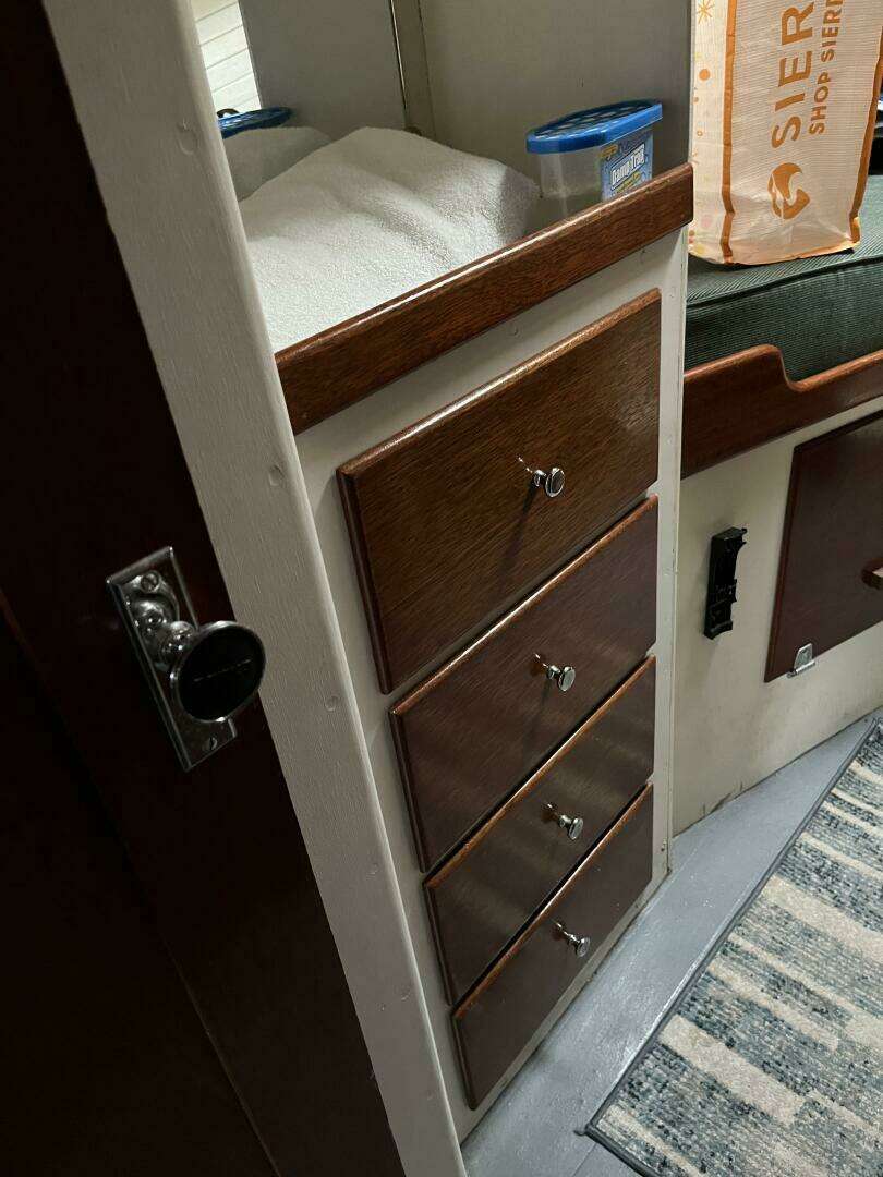 1976 Bass Harbor Boat Co Flybridge Cruiser - Image 14