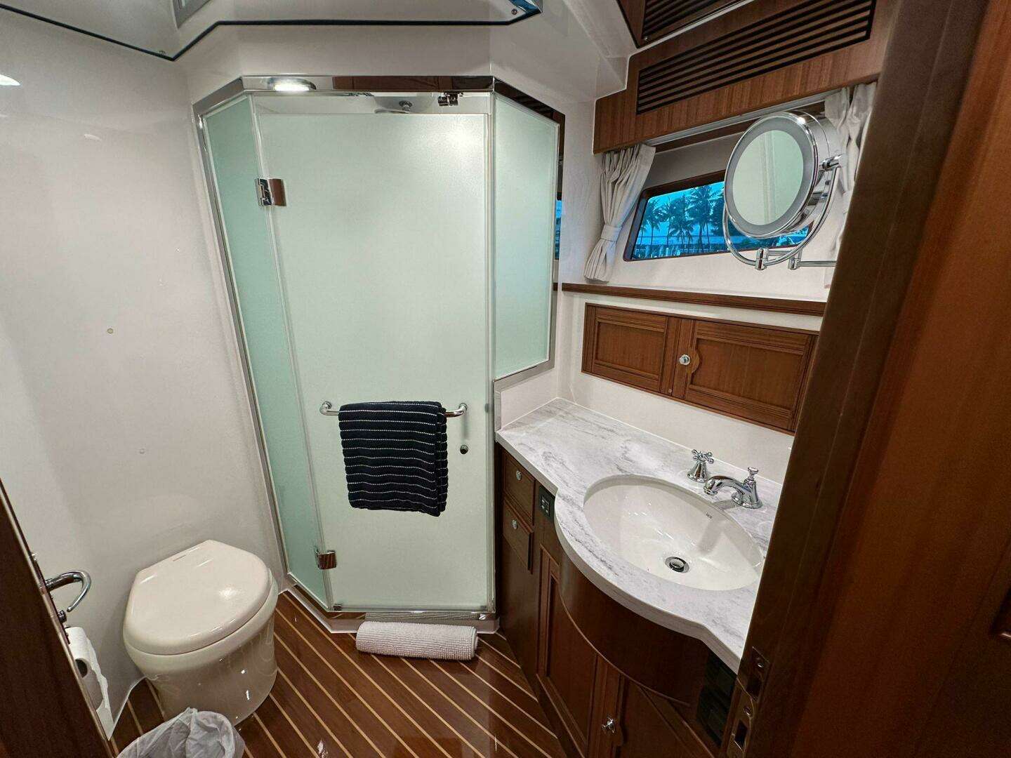 2023 Marlow Explorer 66E - CB - Image 32