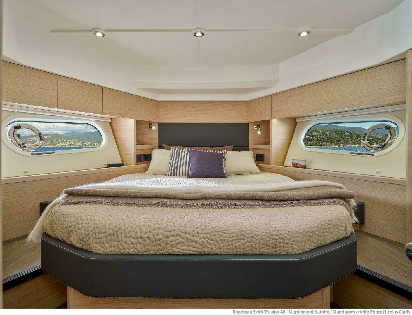 2026 Beneteau Swift Trawler 48 - Image 10