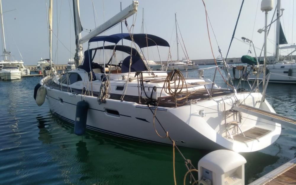 2010 Oyster 54