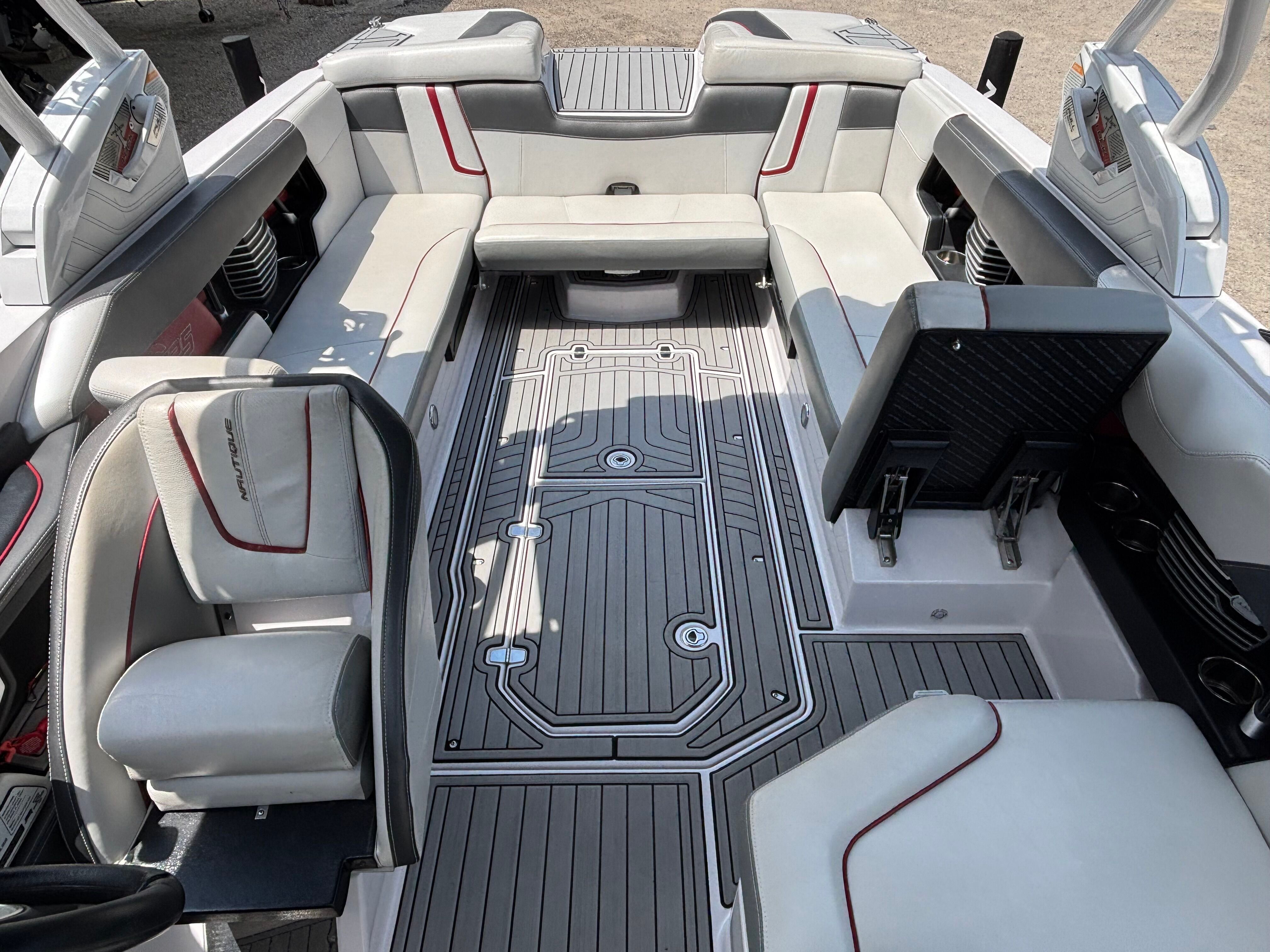 2013 NAUTIQUE G25 - Image 30