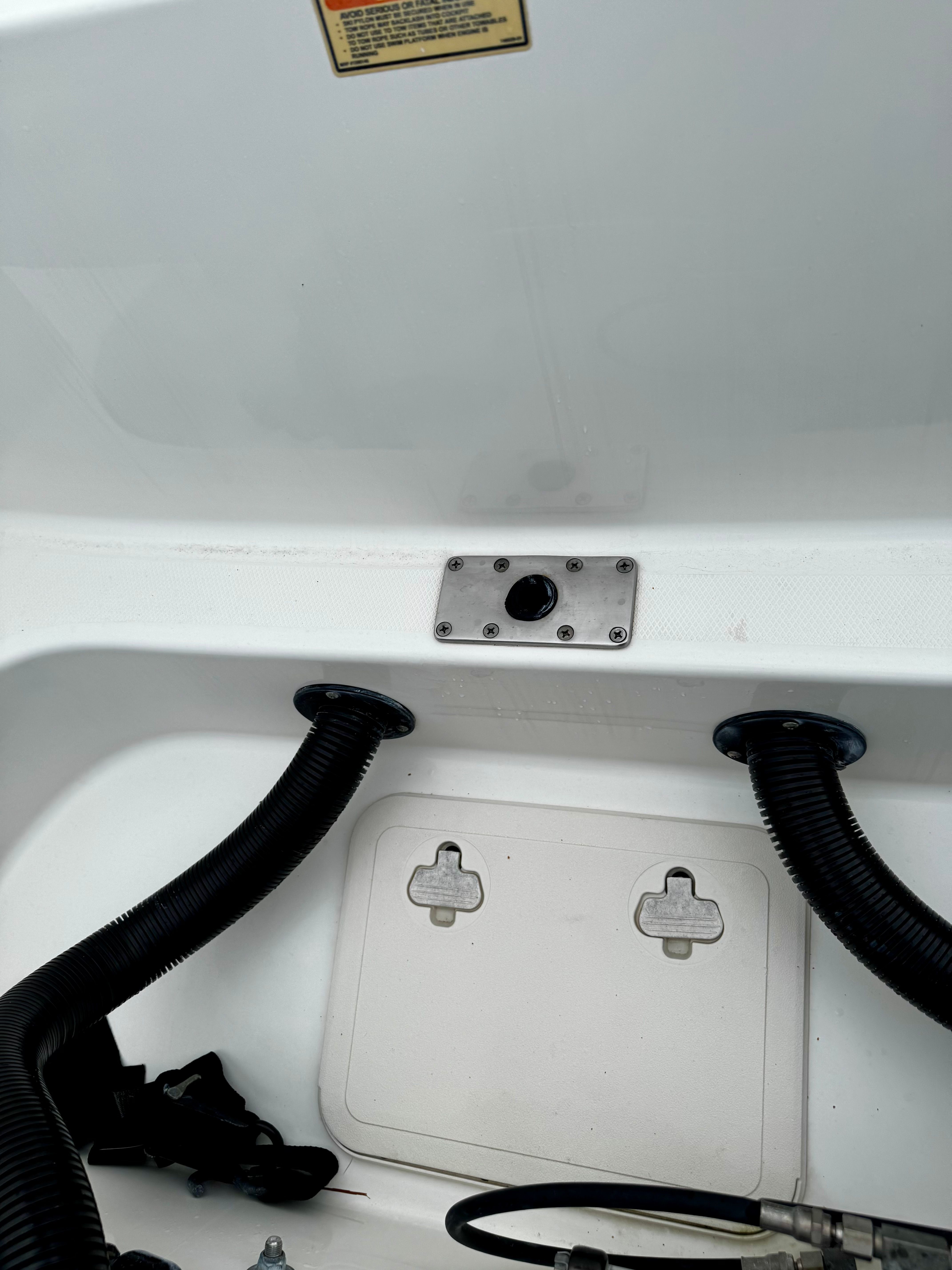2016 Boston Whaler 220 Outrage - 17