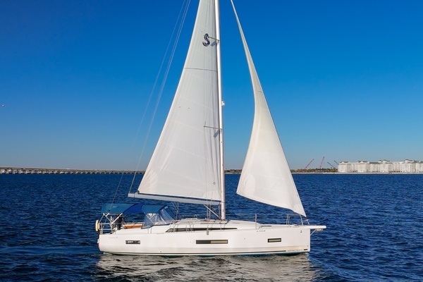 2022 Beneteau 40.1