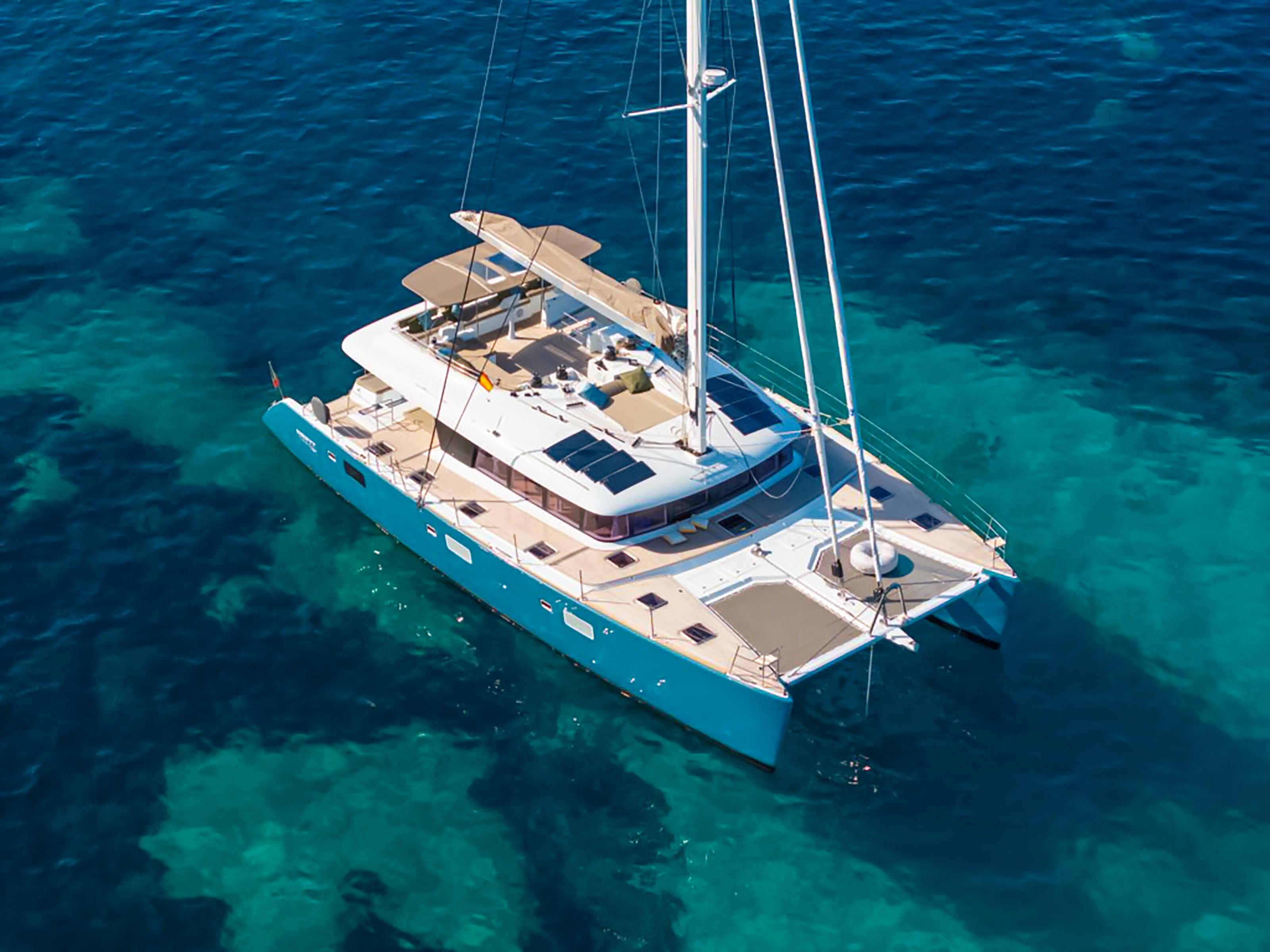2012 Lagoon 620
