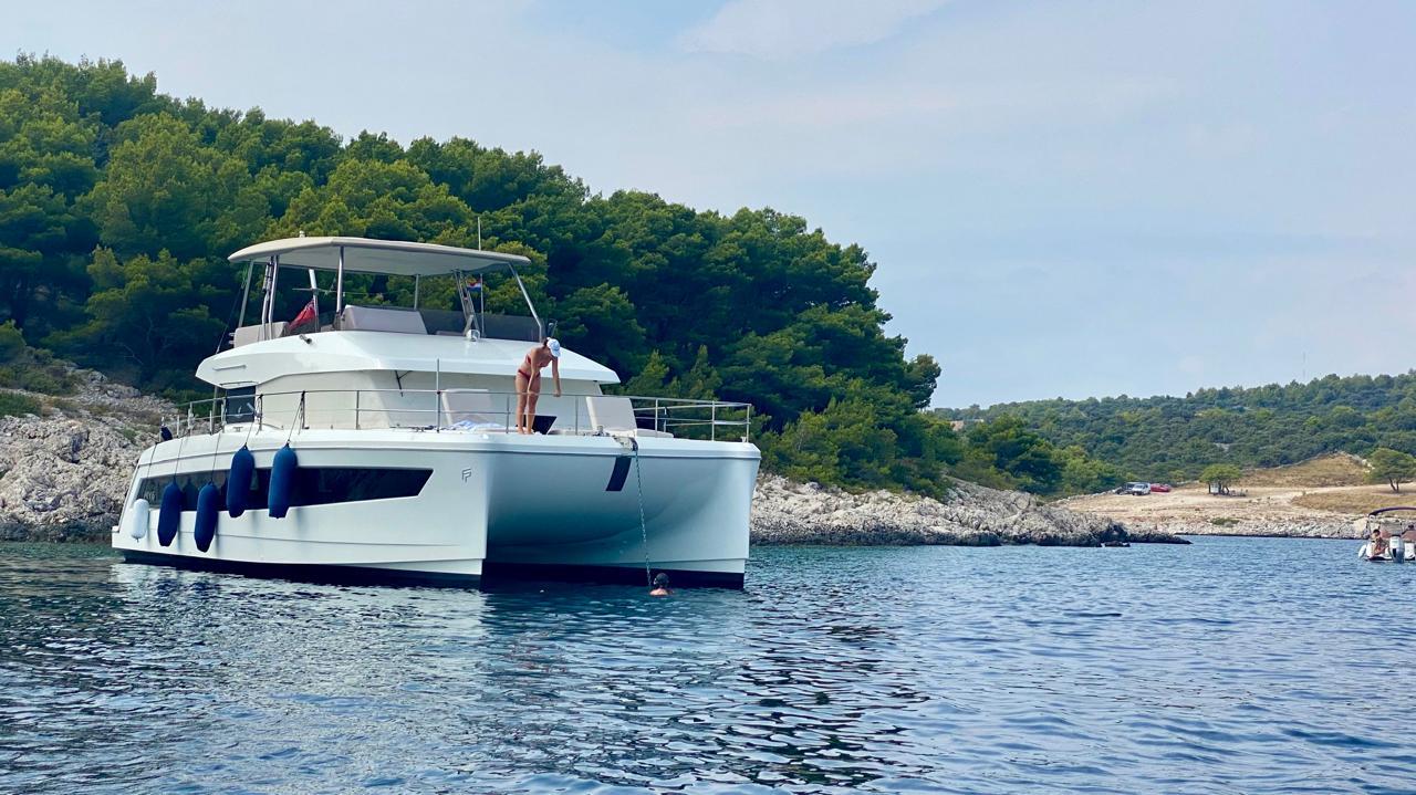 2021 Fountaine Pajot MY6