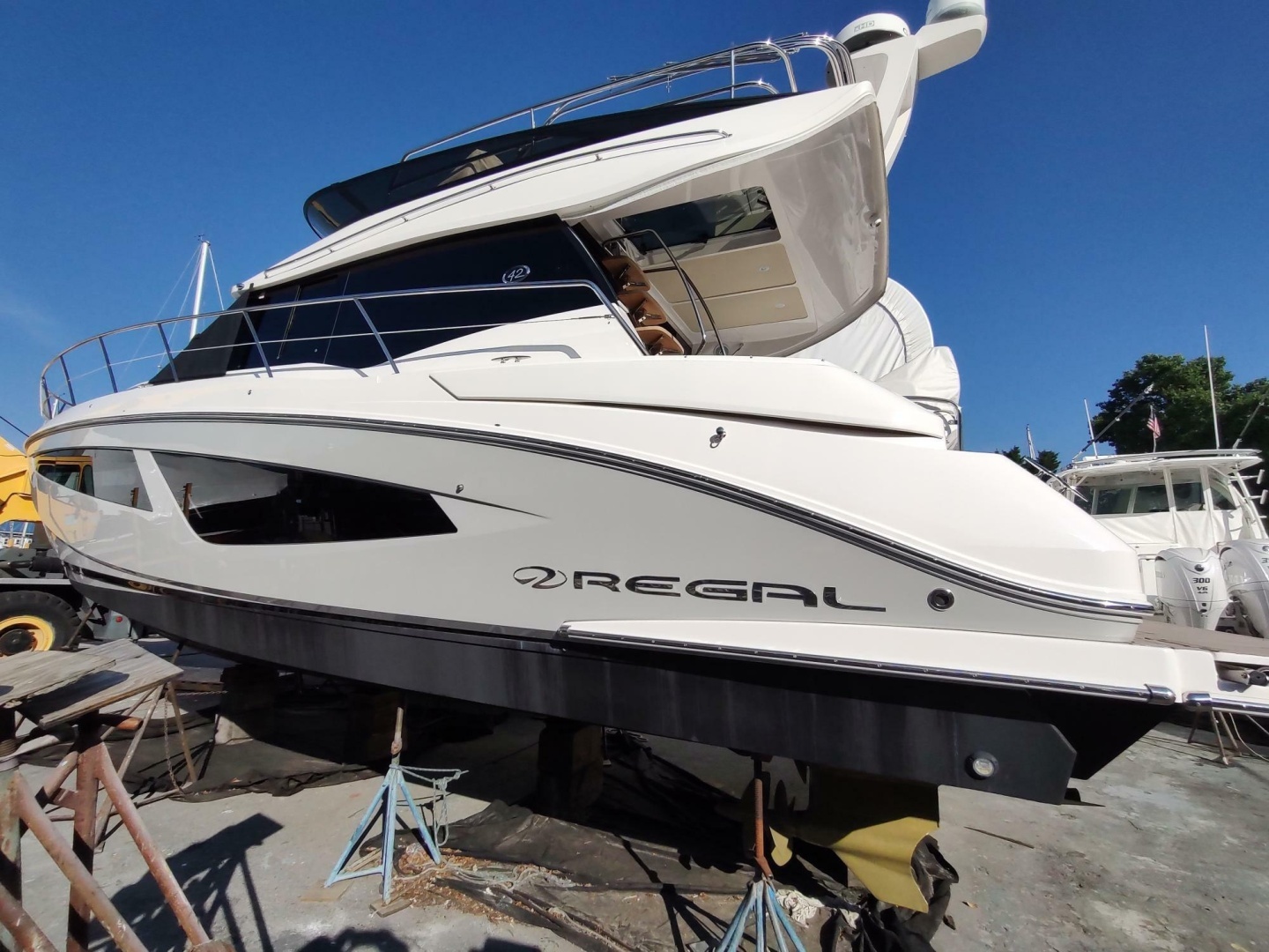 2021 Regal 42 Fly - Image 6
