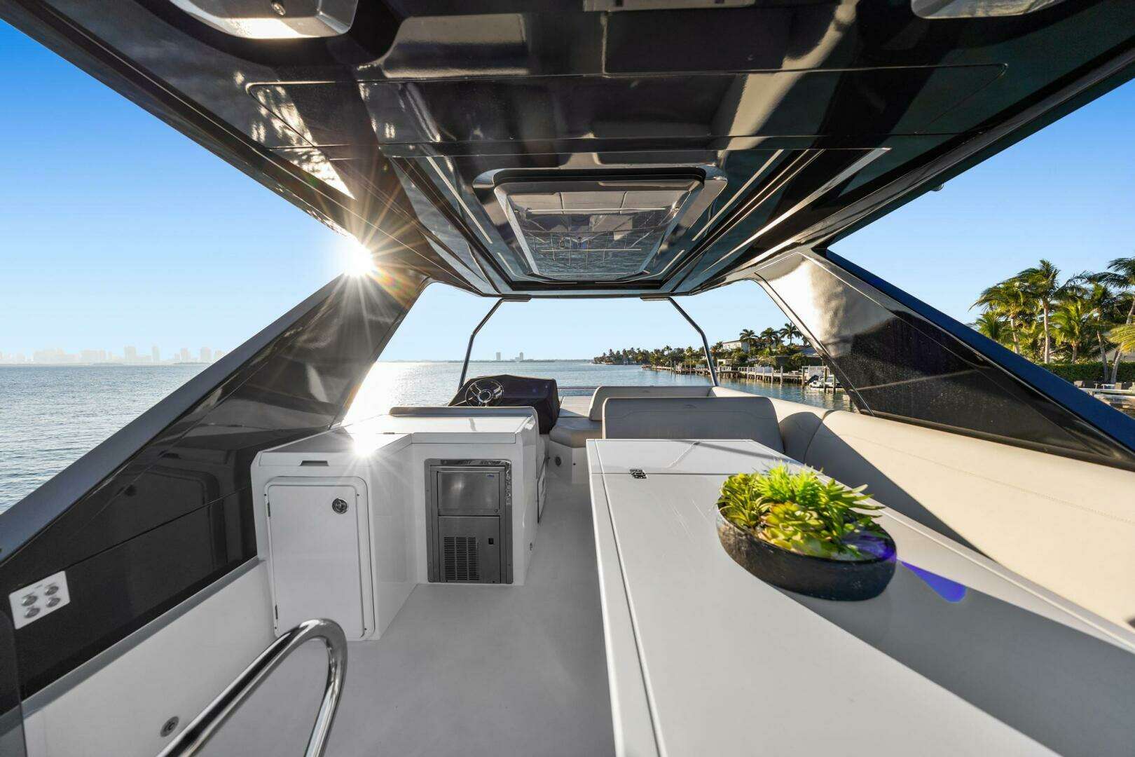 2025 Galeon 50 FLY - Image 52