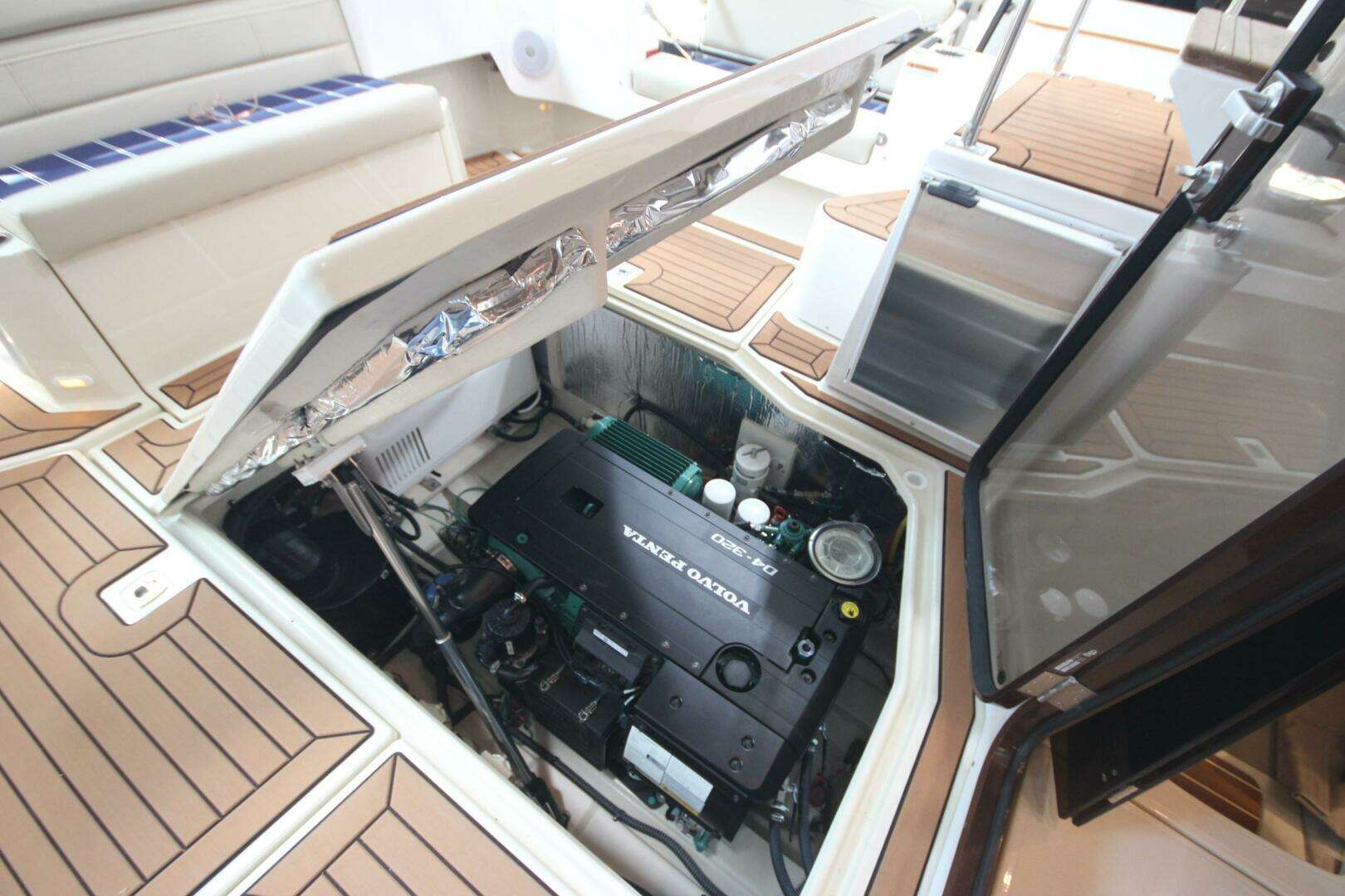 2026 Ranger Tugs R-31 Command Bridge Luxury Edition - Image 50