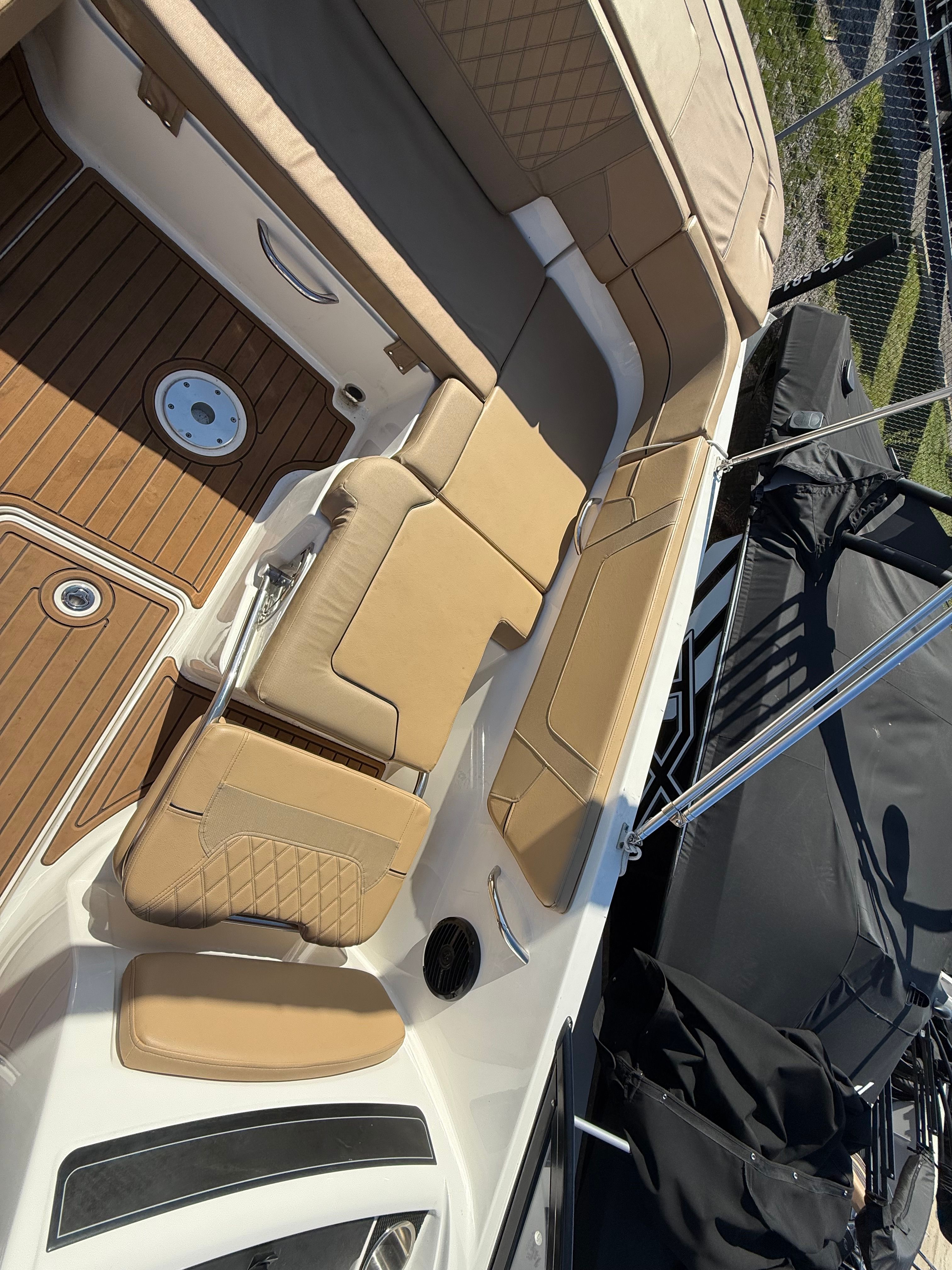 2023 Bayliner VR6 Bowrider - 7