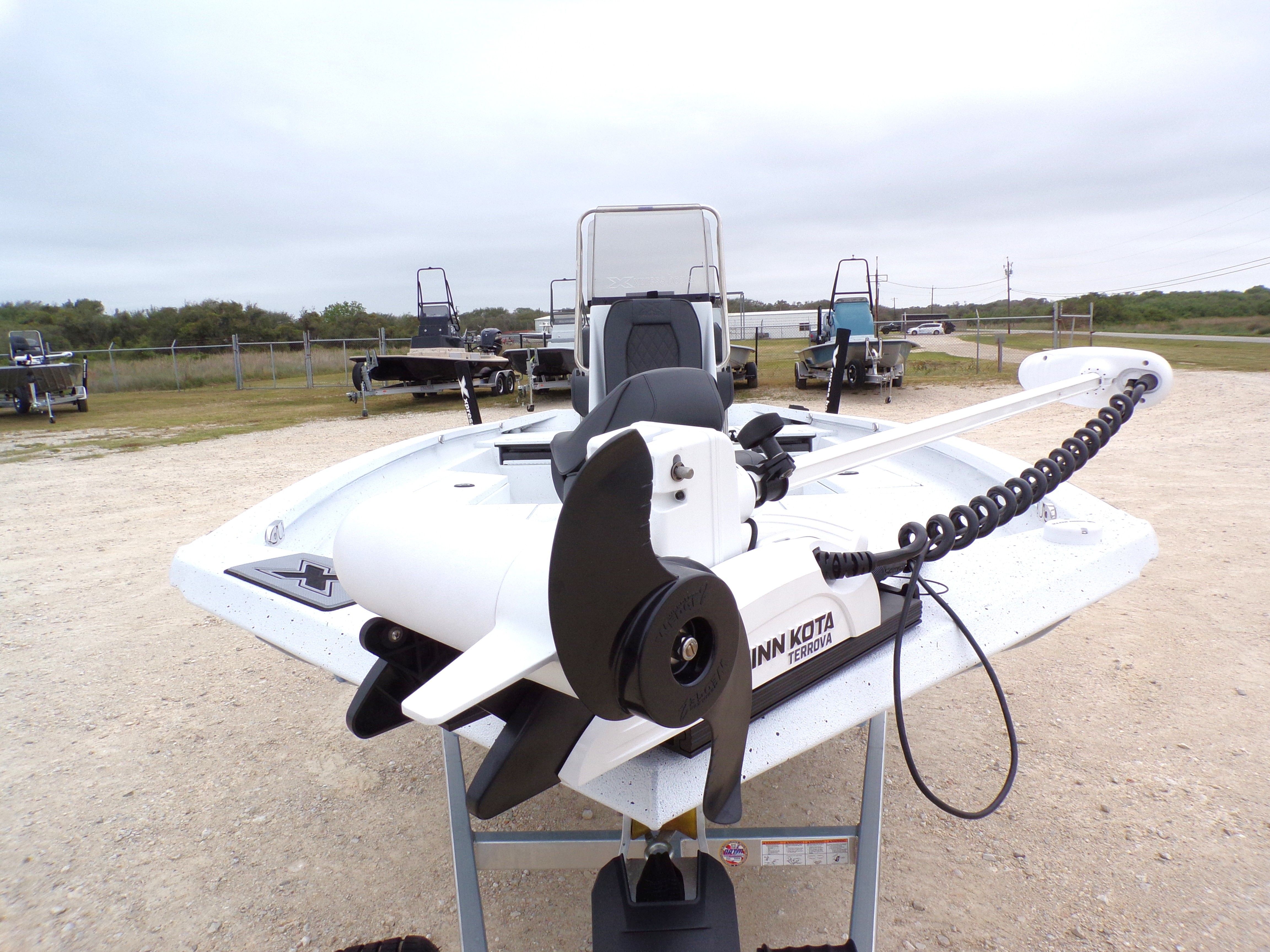 2026 Xpress SW20B - 14