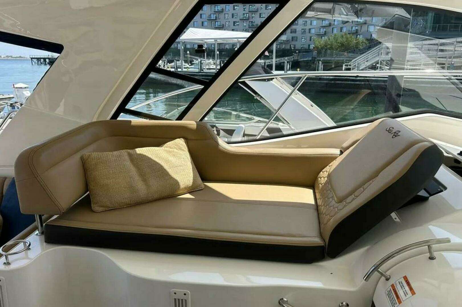 2019 Sea Ray Coupe - Image 9