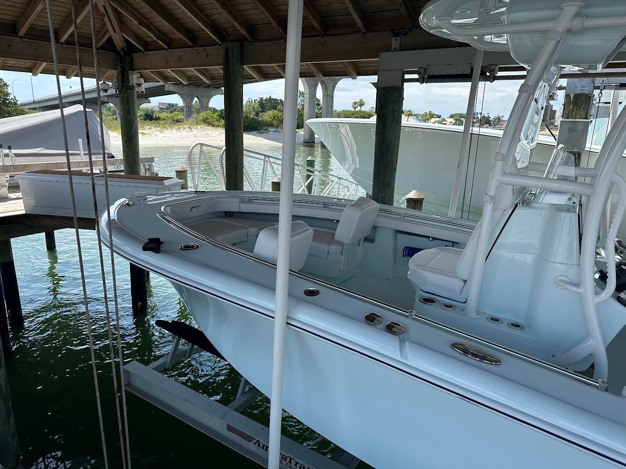 2024 Yellowfin 26 Hybrid - 3