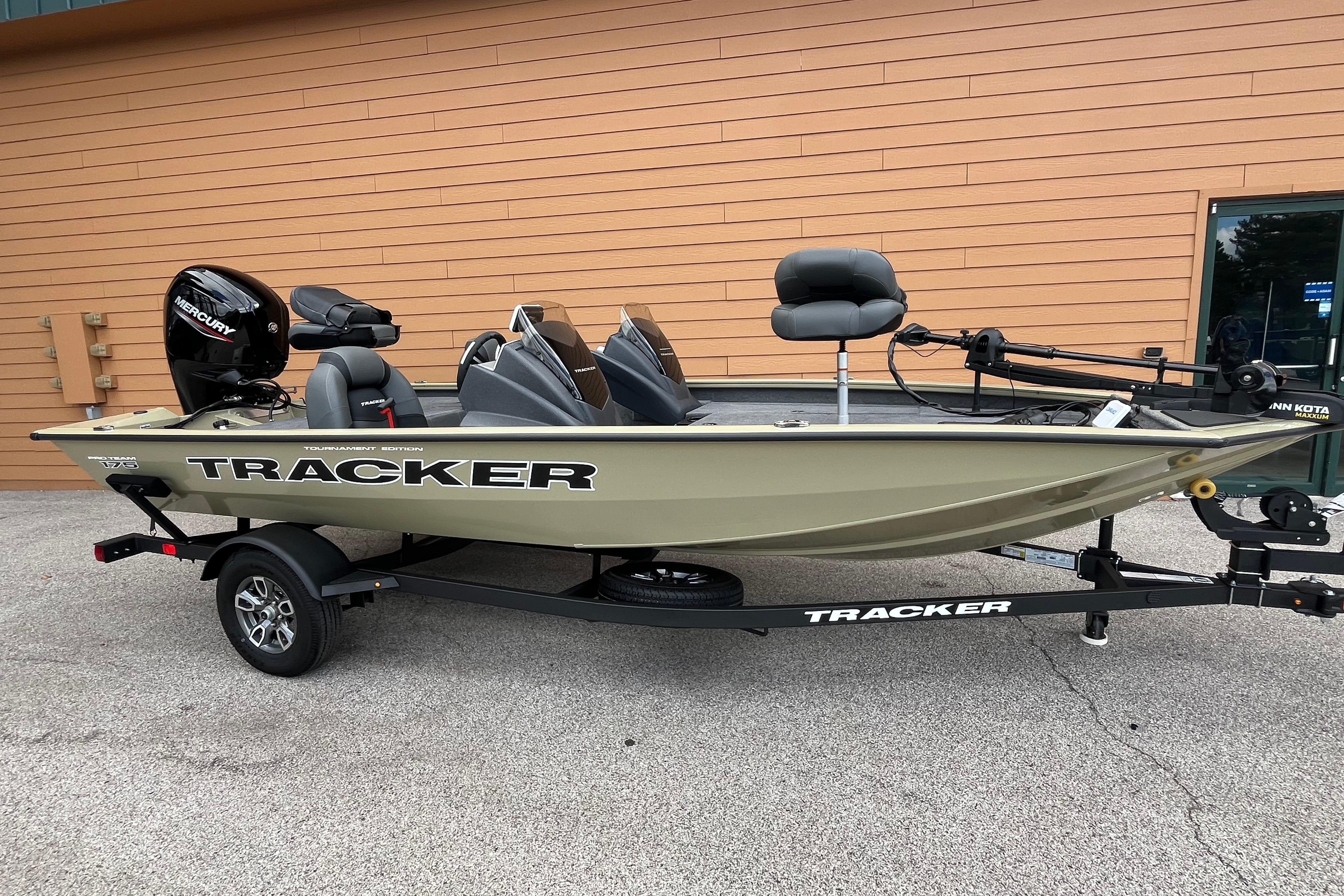 2026 Tracker Pro Team 175