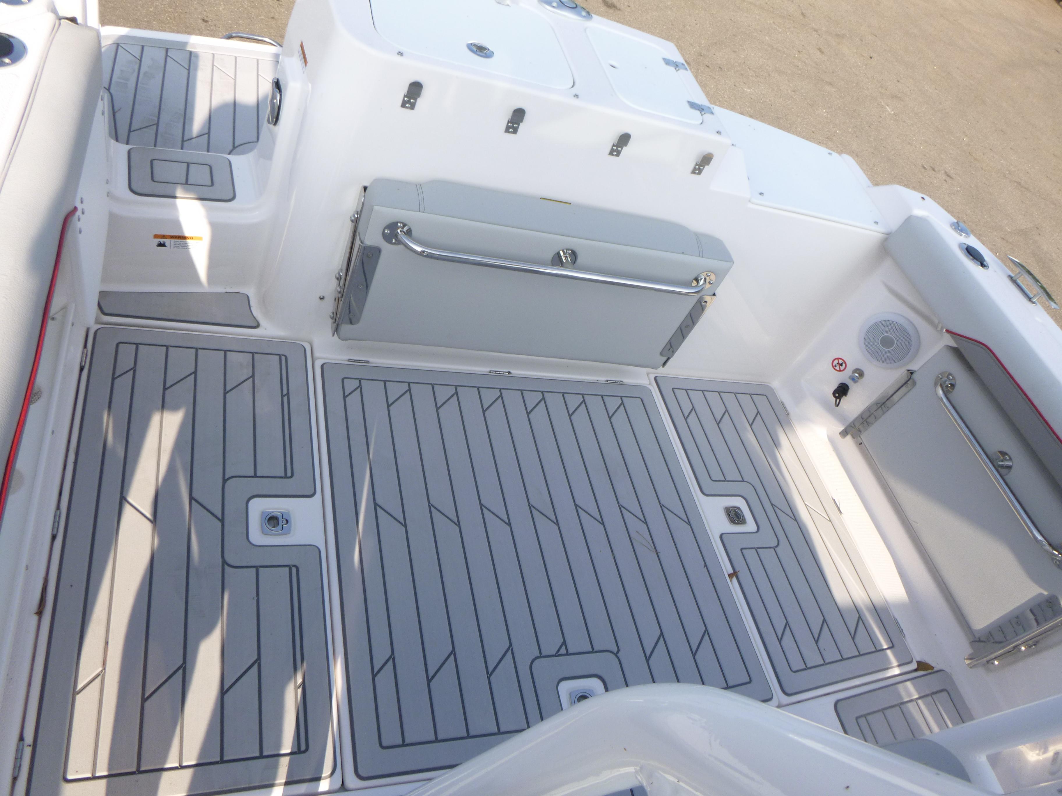 Spacious deck of 2025 Solara S-250 CW boat with sleek design and modern features.