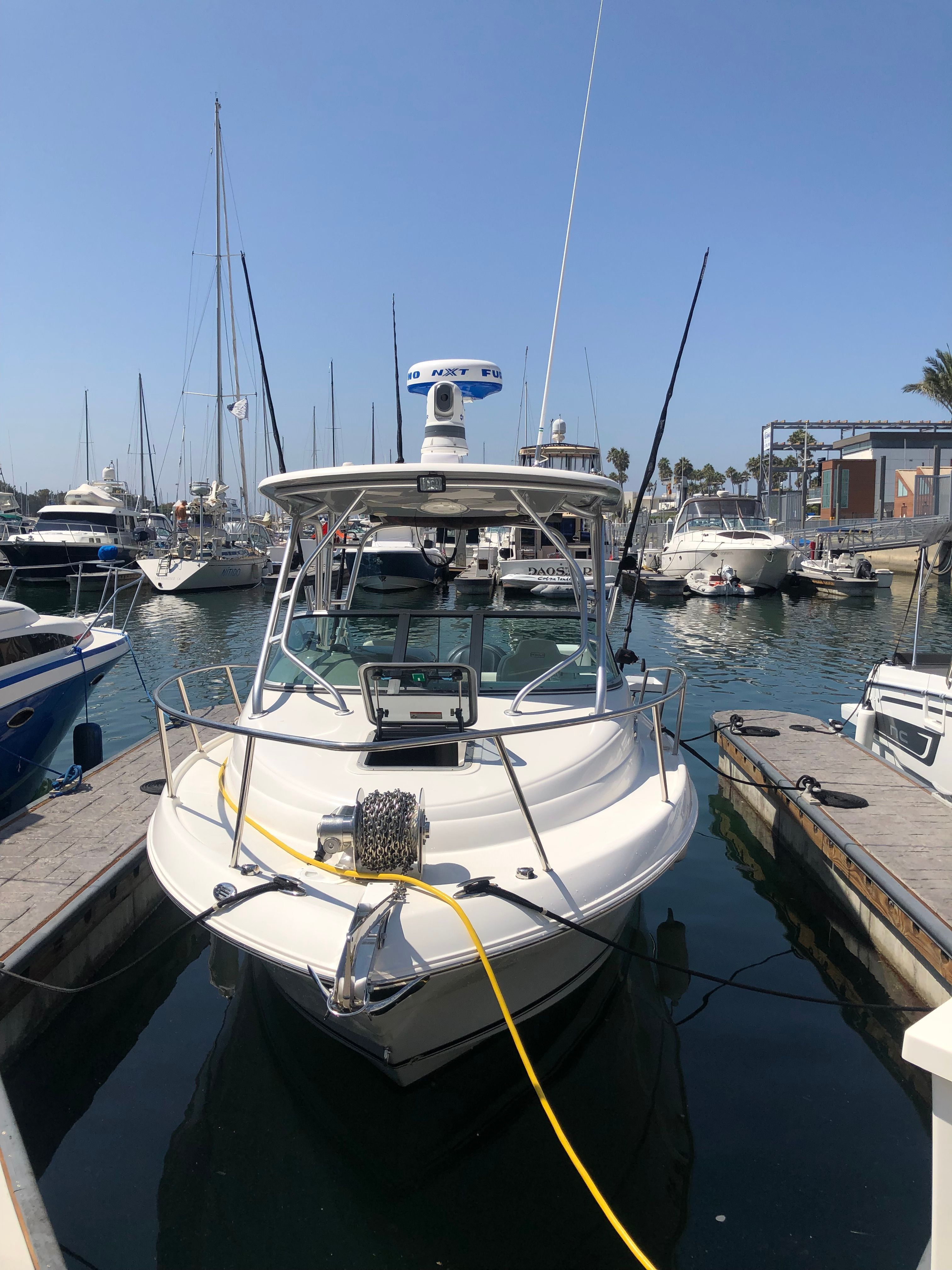2012 Robalo R225 Walkaround - 3